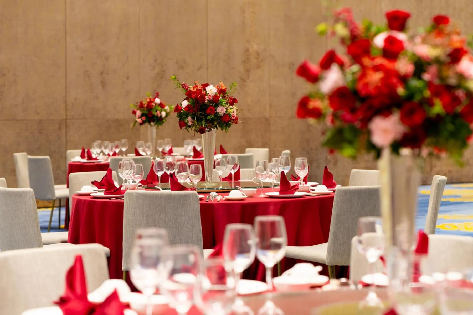 Meeting/conference room in Guangzhou Dong Fang Hotel