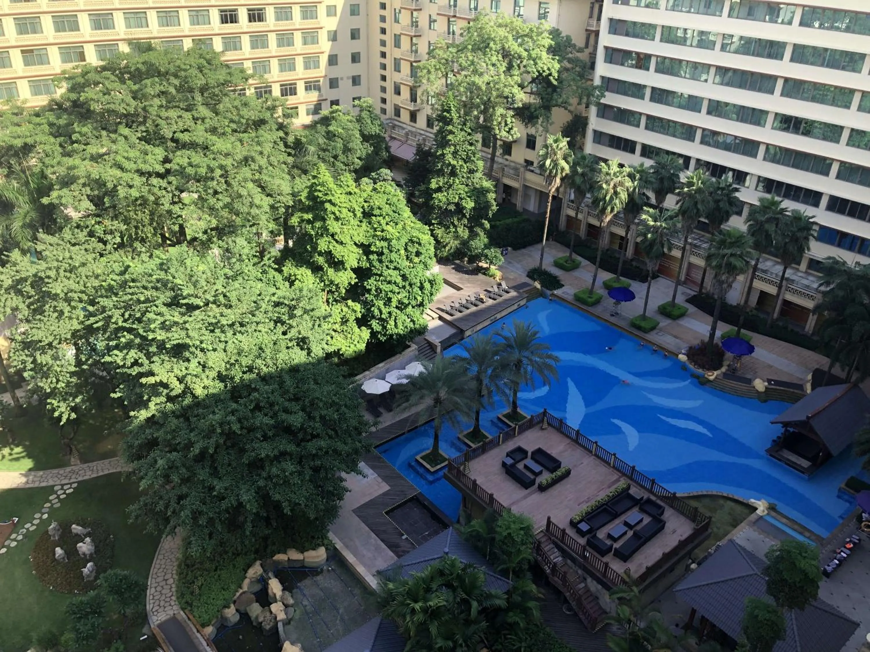 Garden view in Guangzhou Dong Fang Hotel