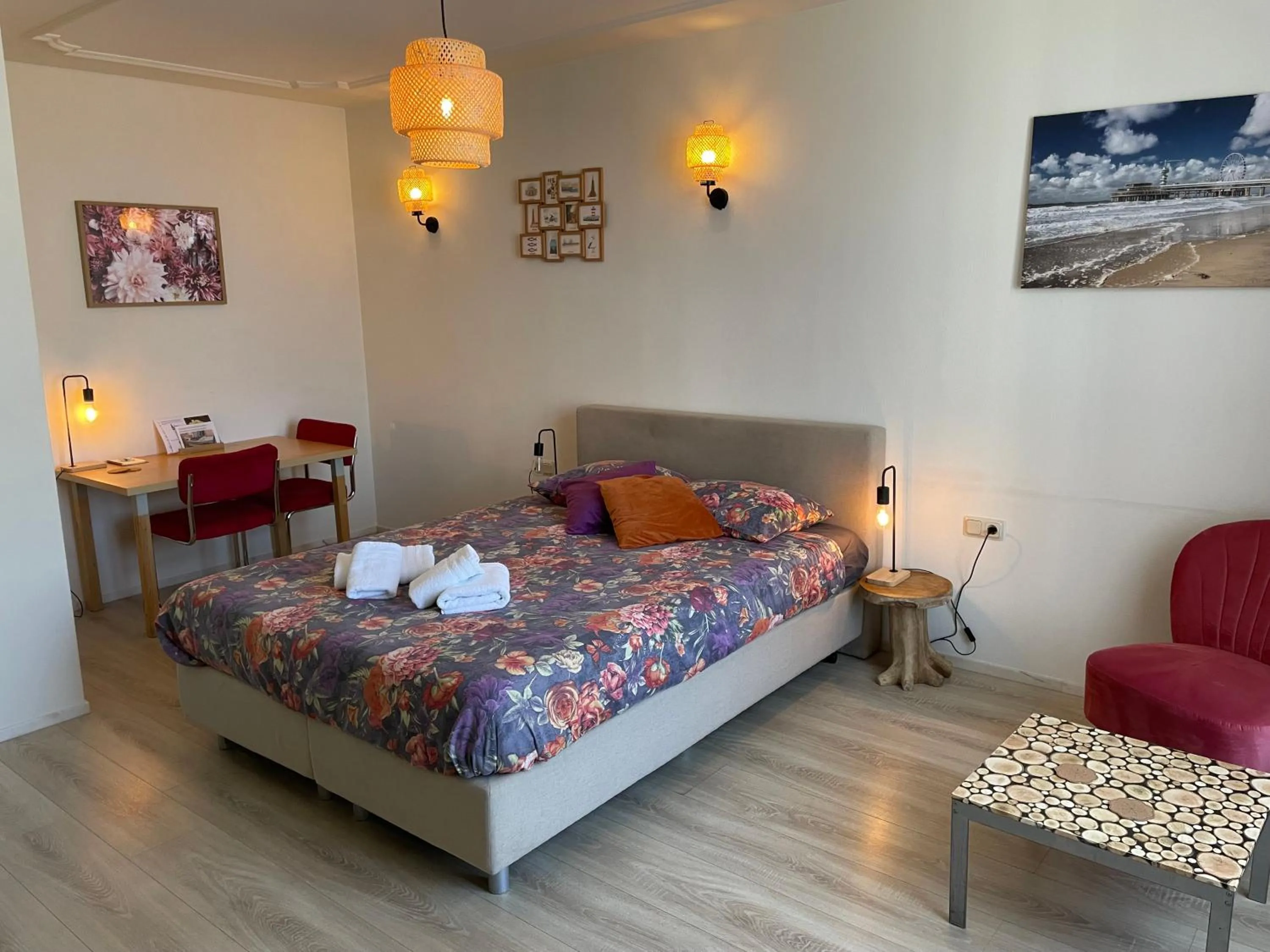 Bedroom, Bed in Plato by Hofstad Studio’s