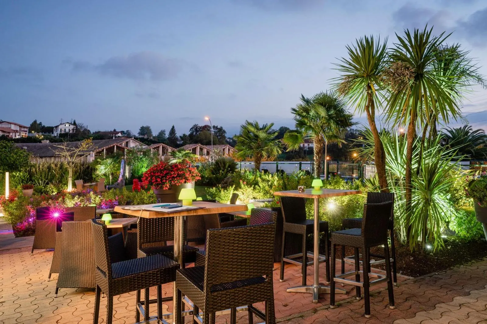 Patio in Hotel Donibane Saint-Jean-de-Luz