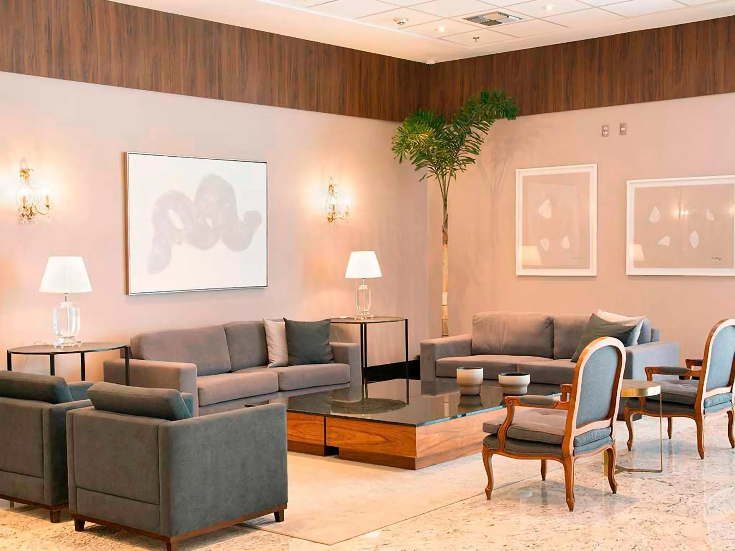 Lobby or reception in Windsor Tower Hotel