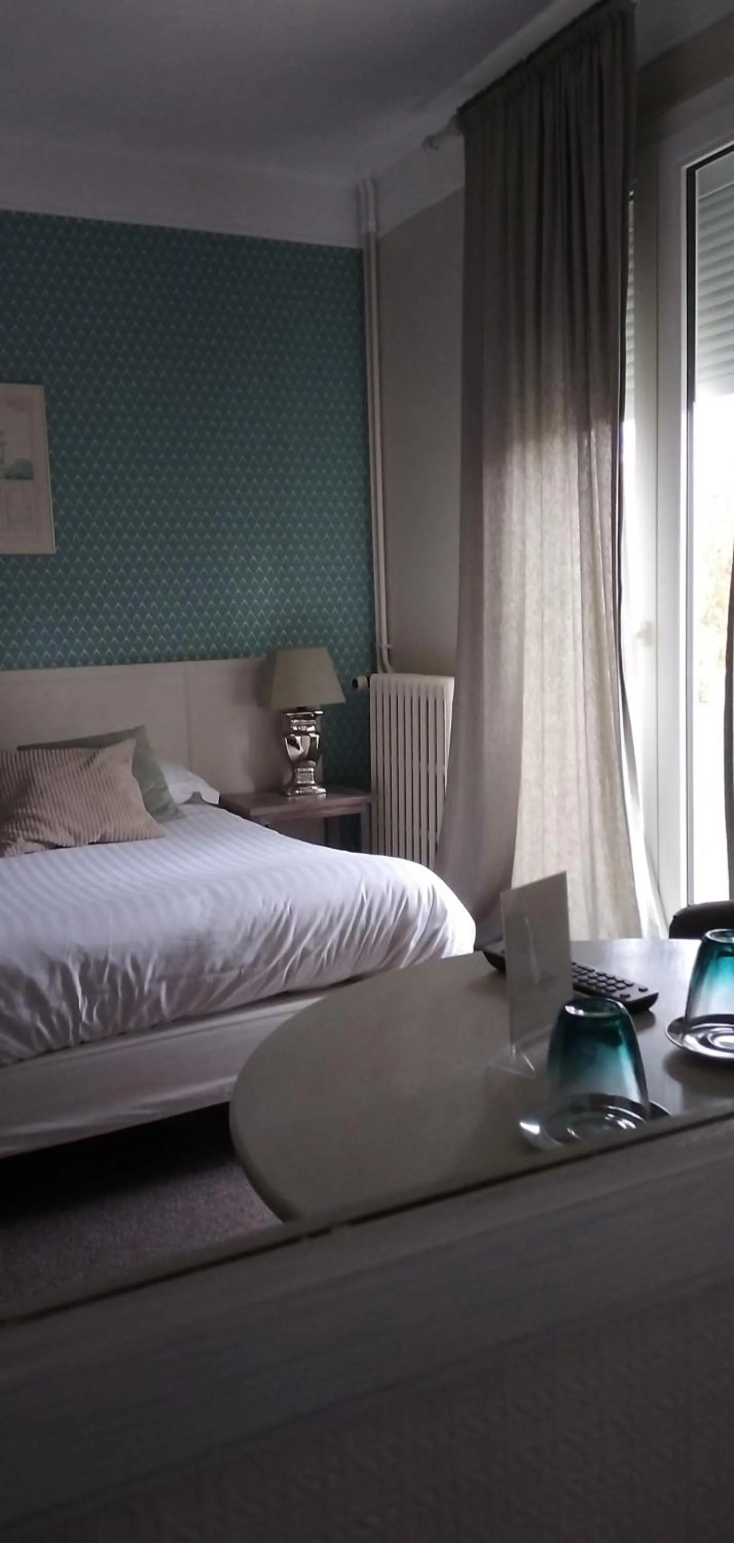 Bed in Hotel Le Rivage