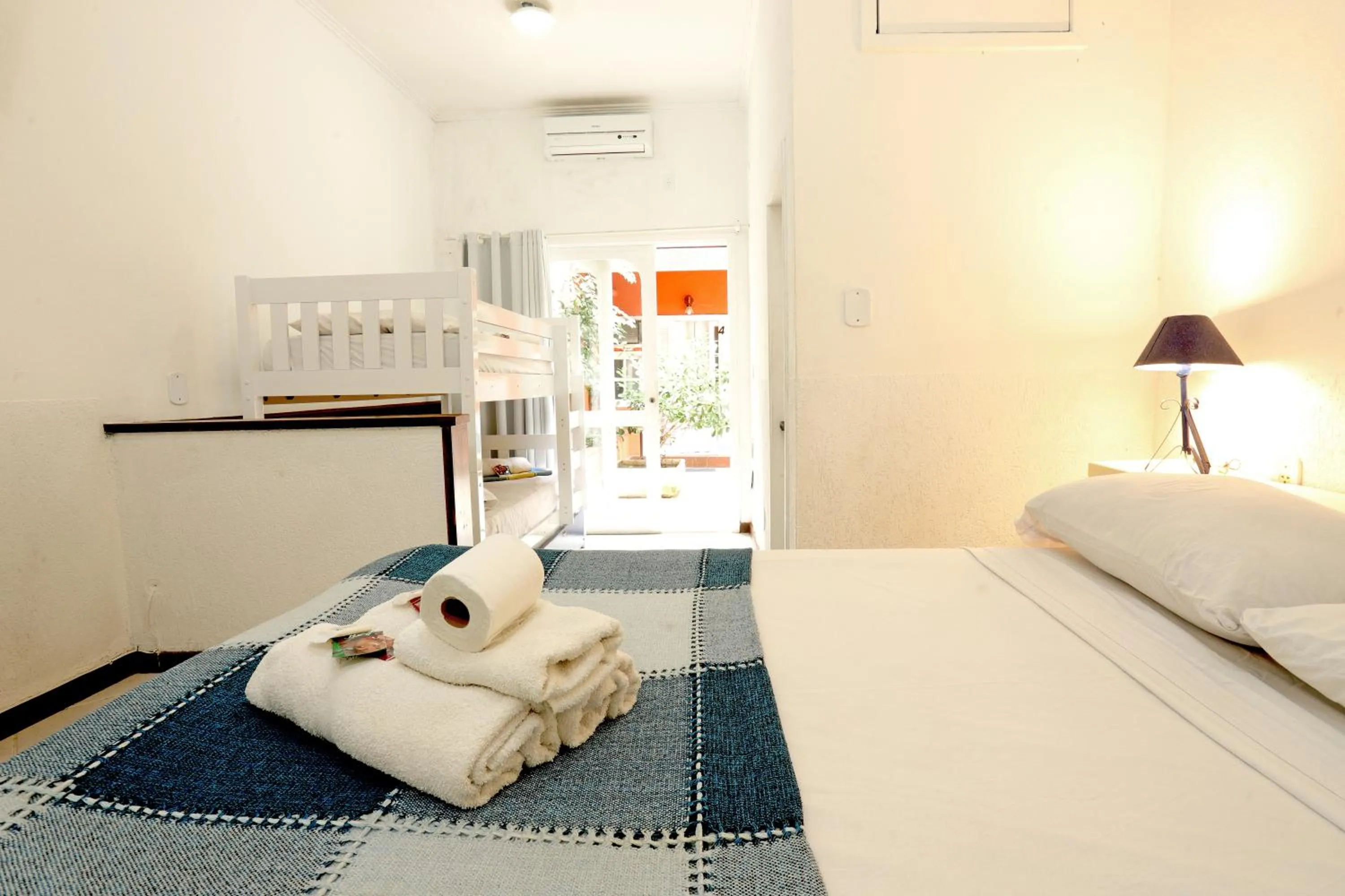 Bed in POUSADA AMENDOEIRA