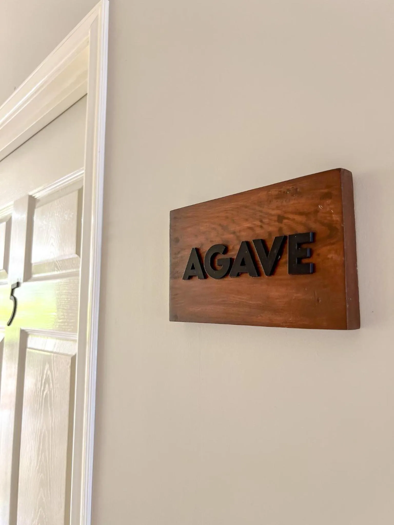 Logo/Certificate/Sign in VILLAS EL ENCANTO