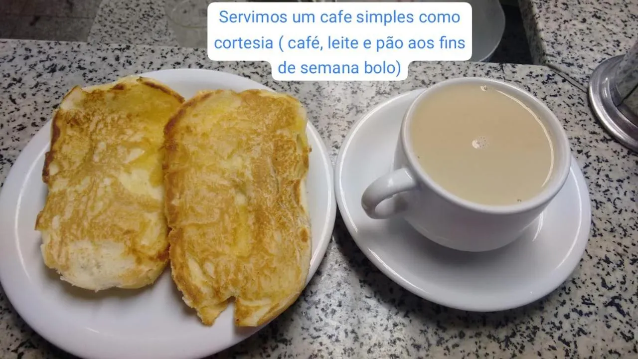 Breakfast in Suits - Canto do sabia