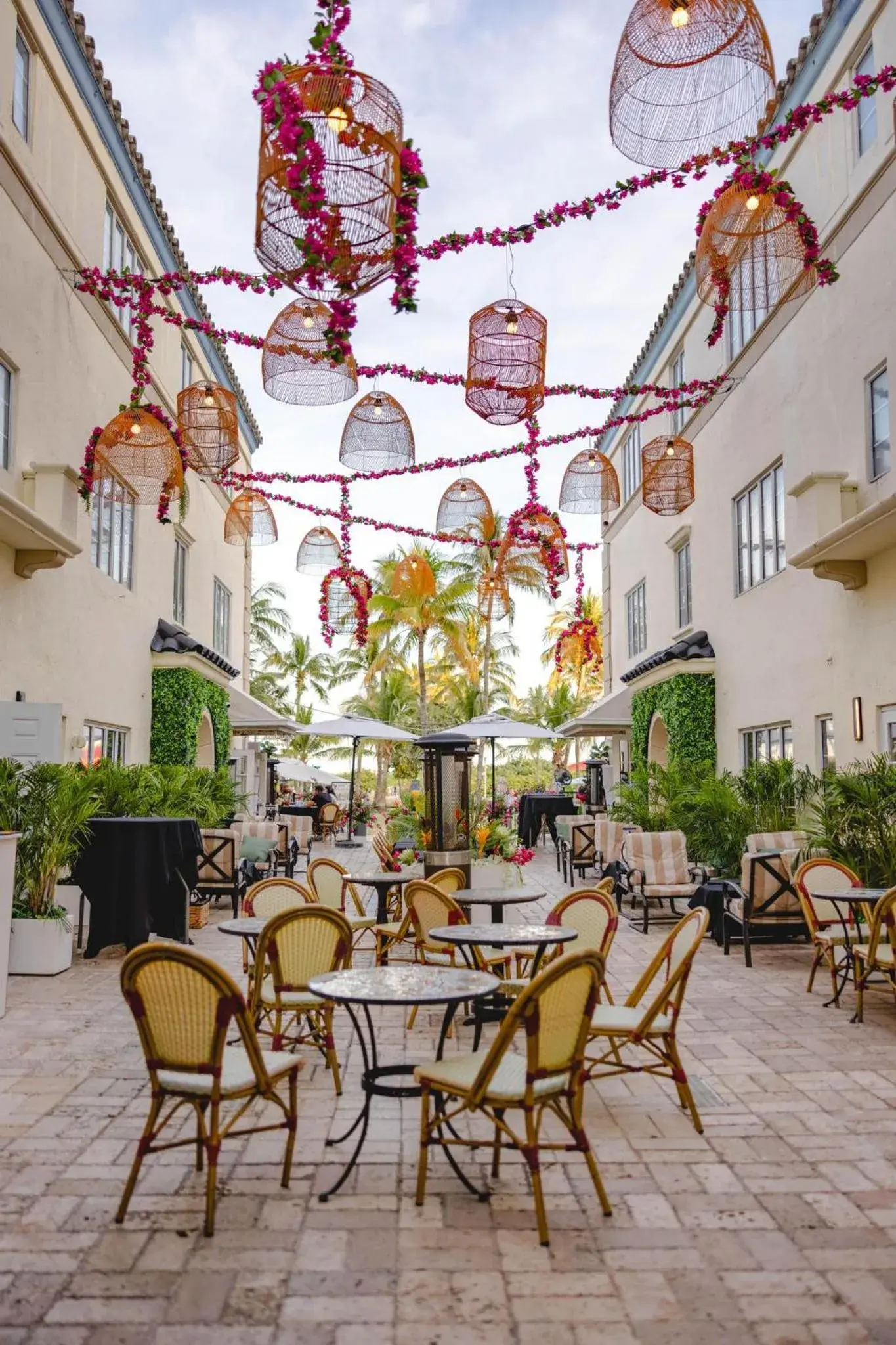 Restaurant/places to eat in Hotel Ocean Restaurant/places to eat in Hotel Ocean