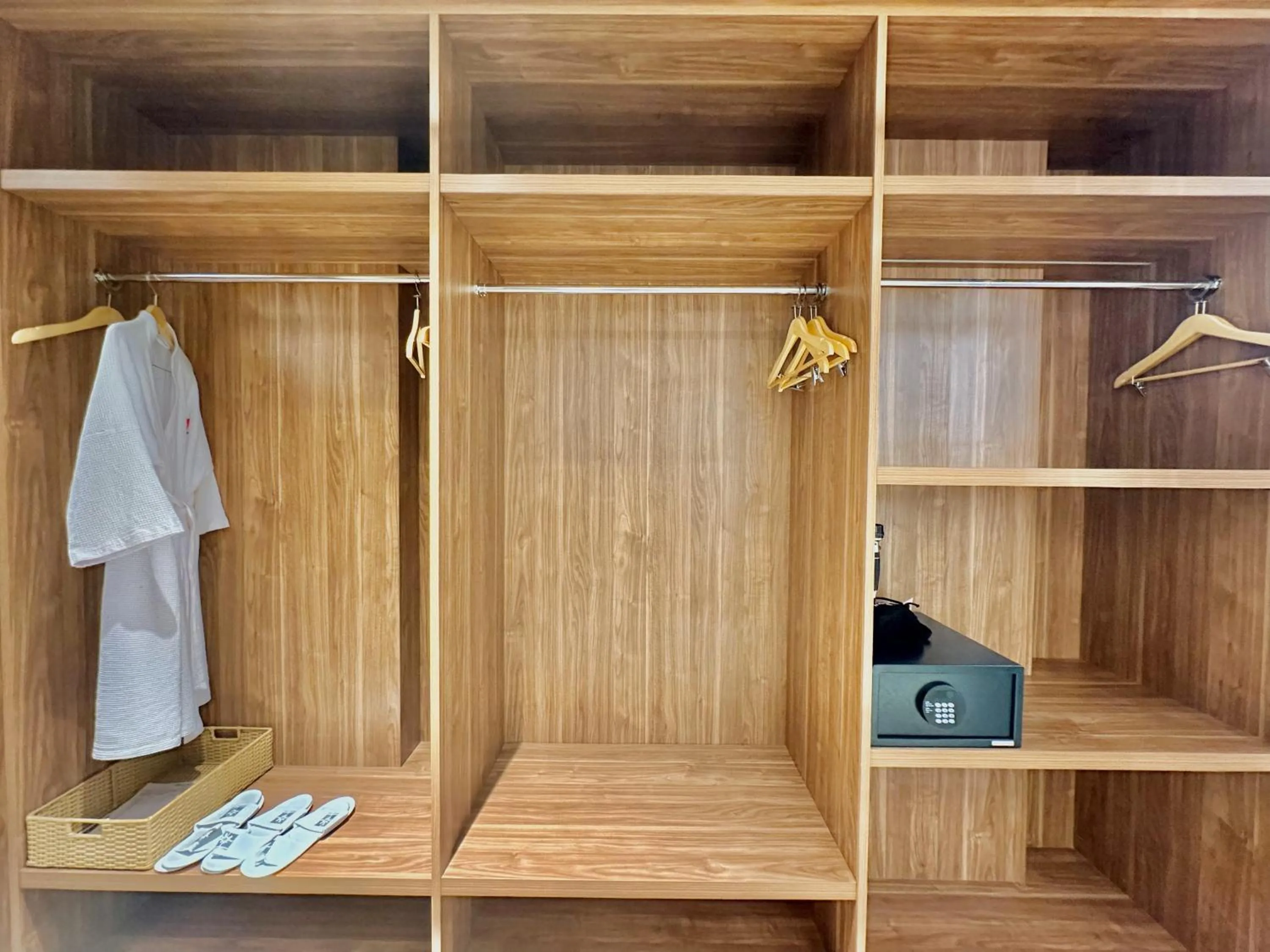 safe in Swiss-Belcourt Kupang