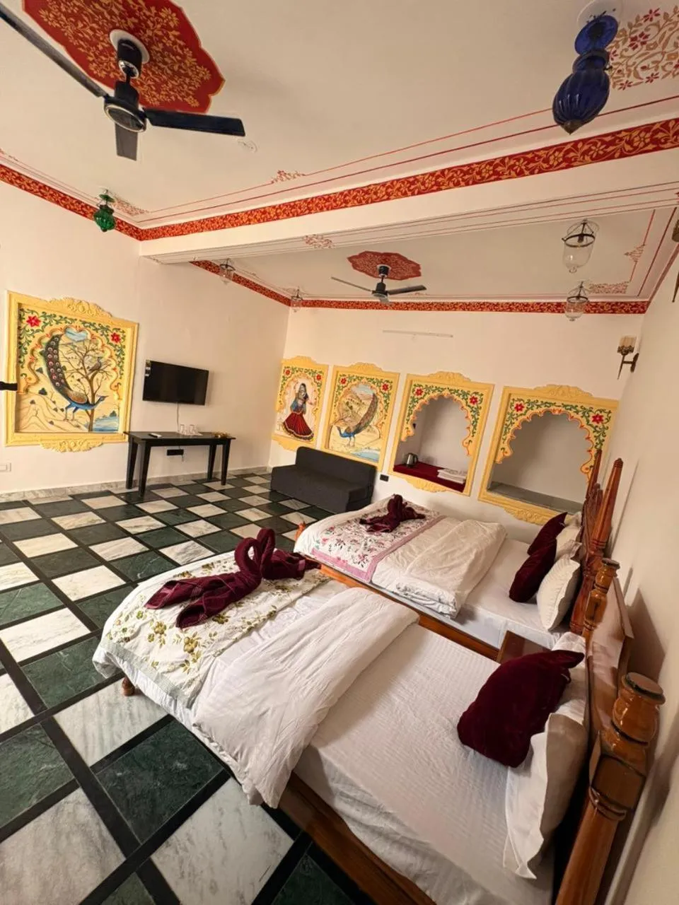 Bedroom, Bed in Hotel Ushaan Haveli
