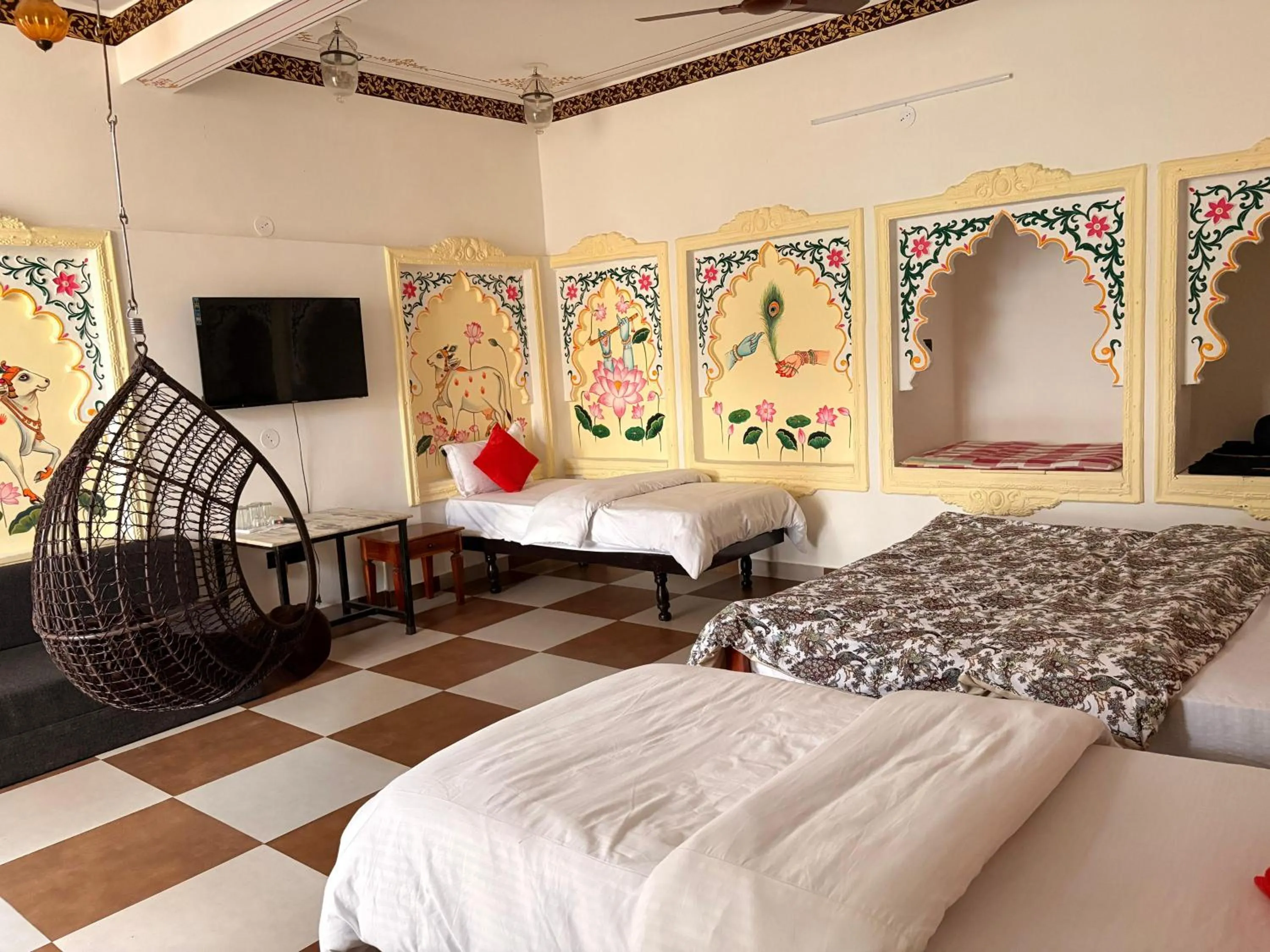Bed in Hotel Ushaan Haveli