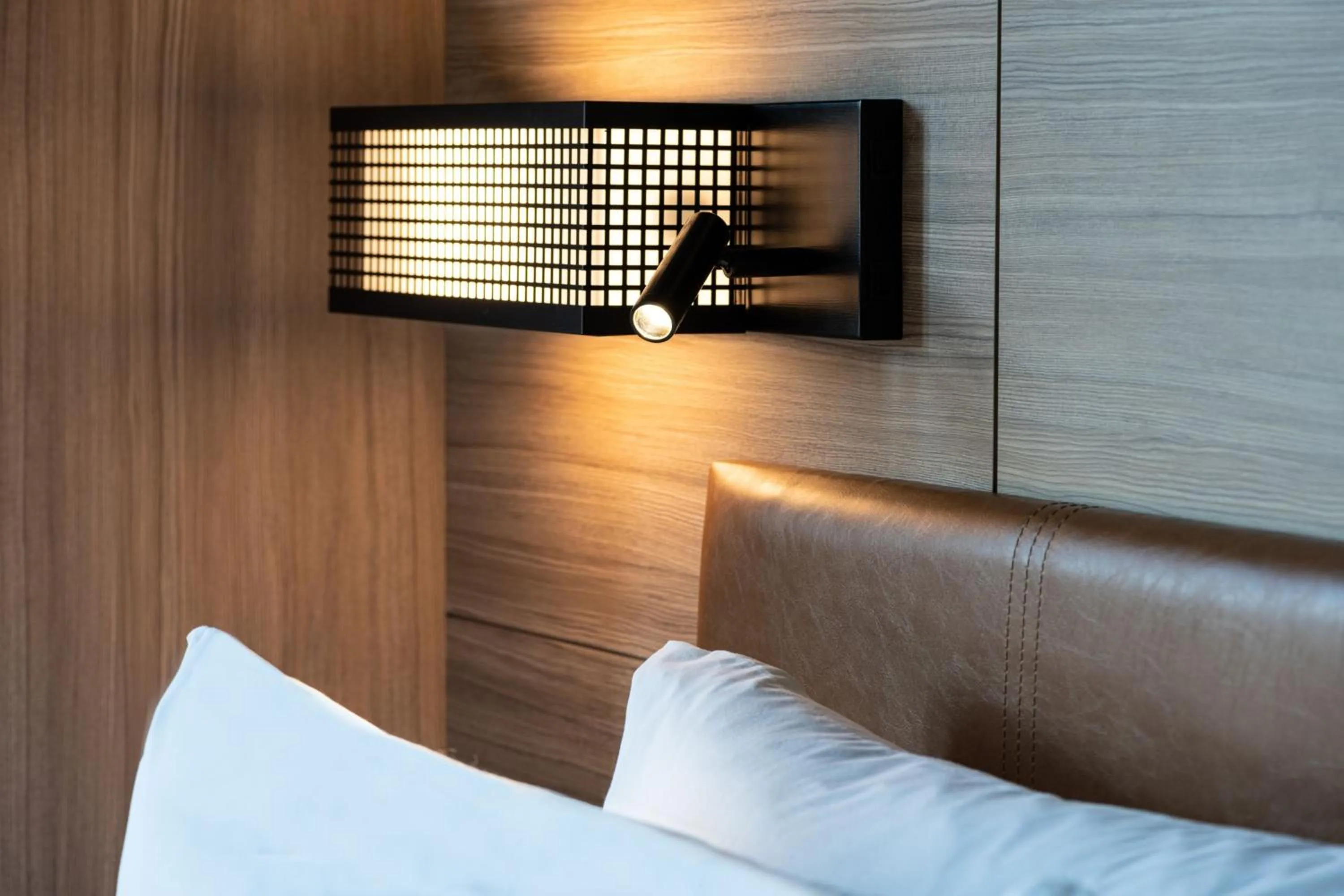 Photo of the whole room, Bed in SpringHill Suites by Marriott Baltimore Downtown Convention Center Area