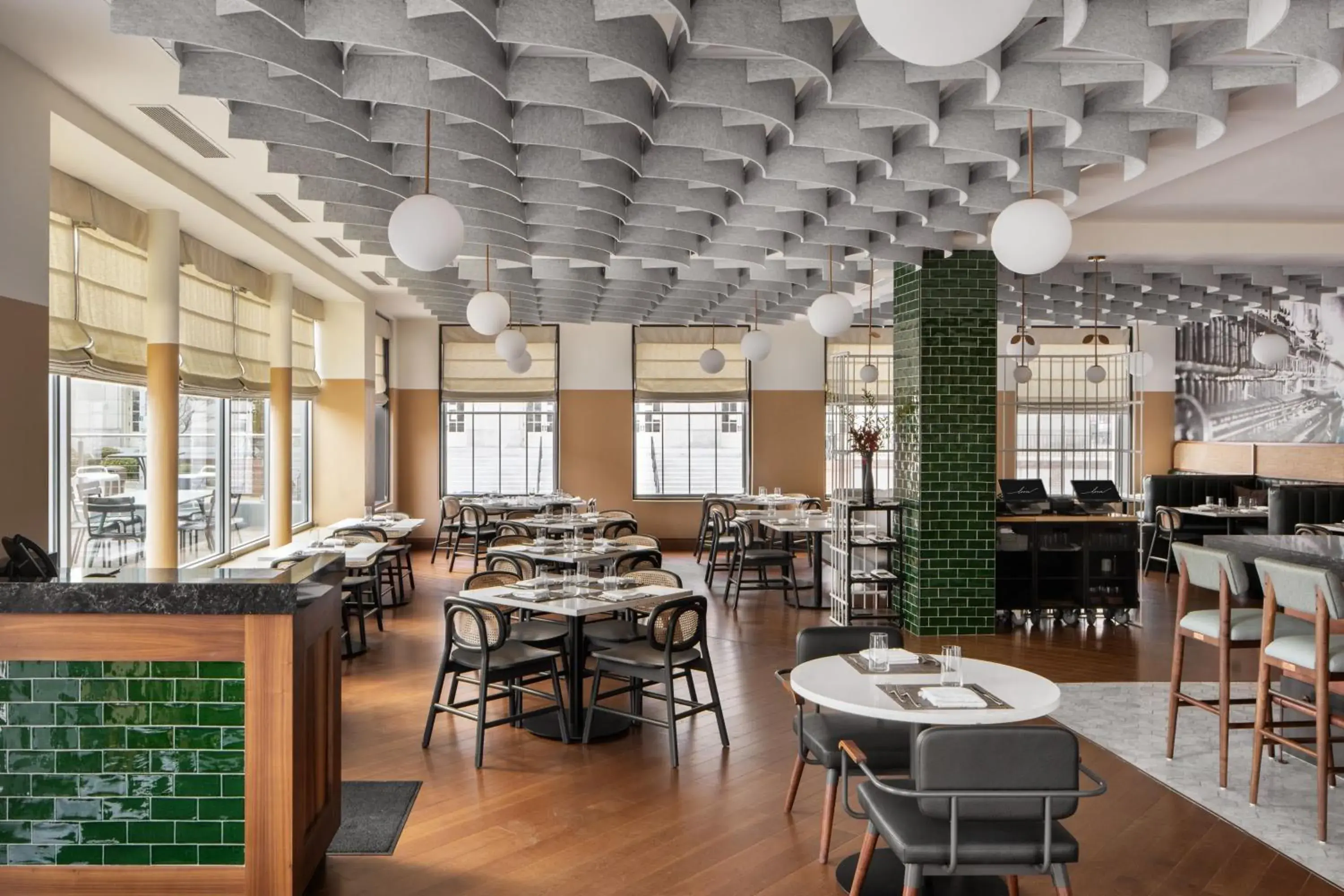 Restaurant/places to eat in Hotel Forty Five, Macon, a Tribute Portfolio Hotel Restaurant/places to eat in Hotel Forty Five, Macon, a Tribute Portfolio Hotel