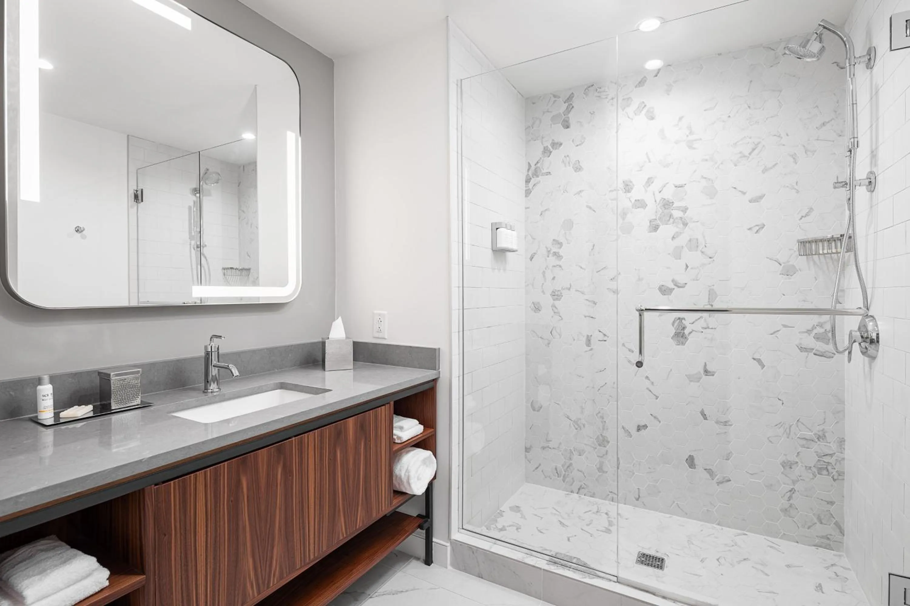 Bathroom in Hotel Forty Five, Macon, a Tribute Portfolio Hotel