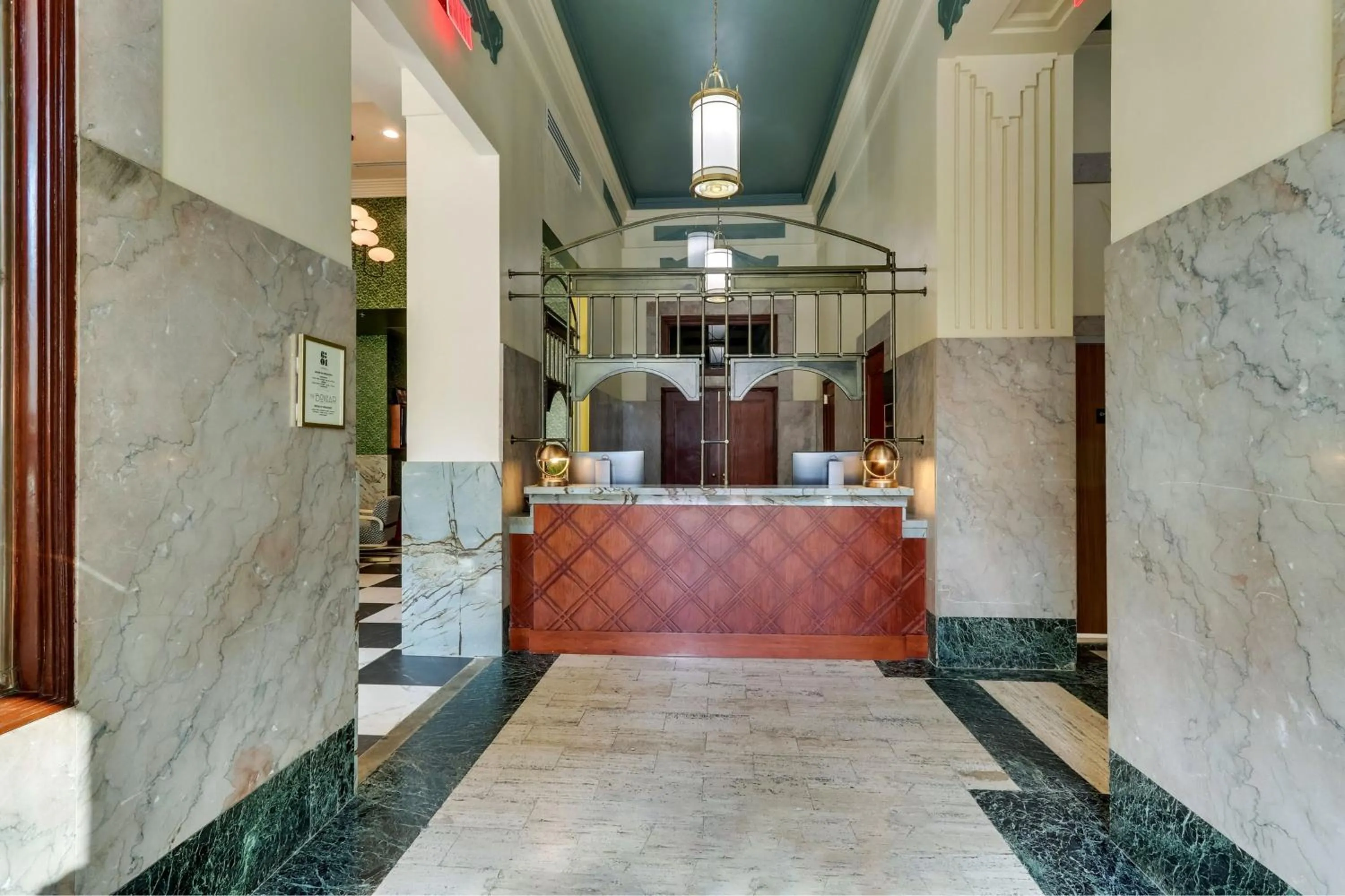 Lobby or reception in The Threefoot Hotel, Meridian, a Tribute Portfolio Hotel