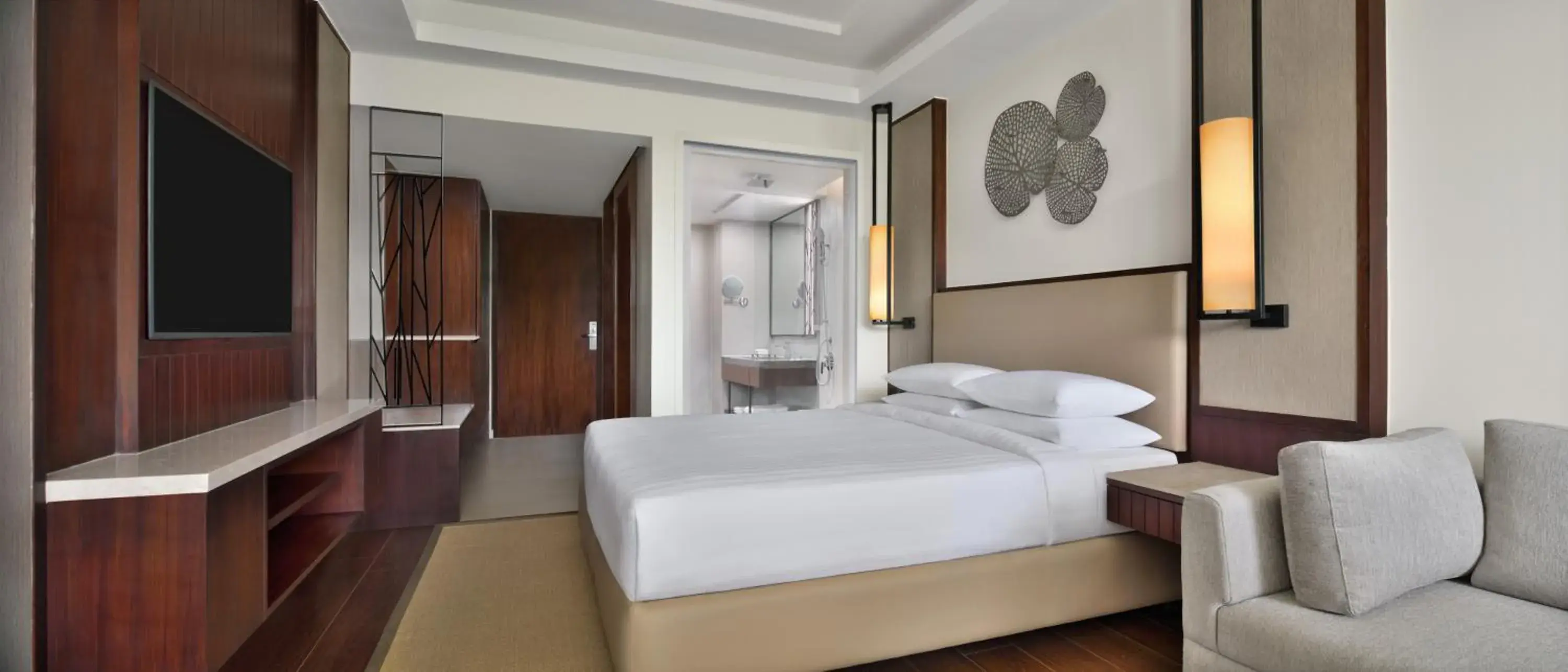 King Room with Balcony and Valley View - single occupancy in Courtyard by Marriott Mahabaleshwar King Room with Balcony and Valley View - single occupancy in Courtyard by Marriott Mahabaleshwar