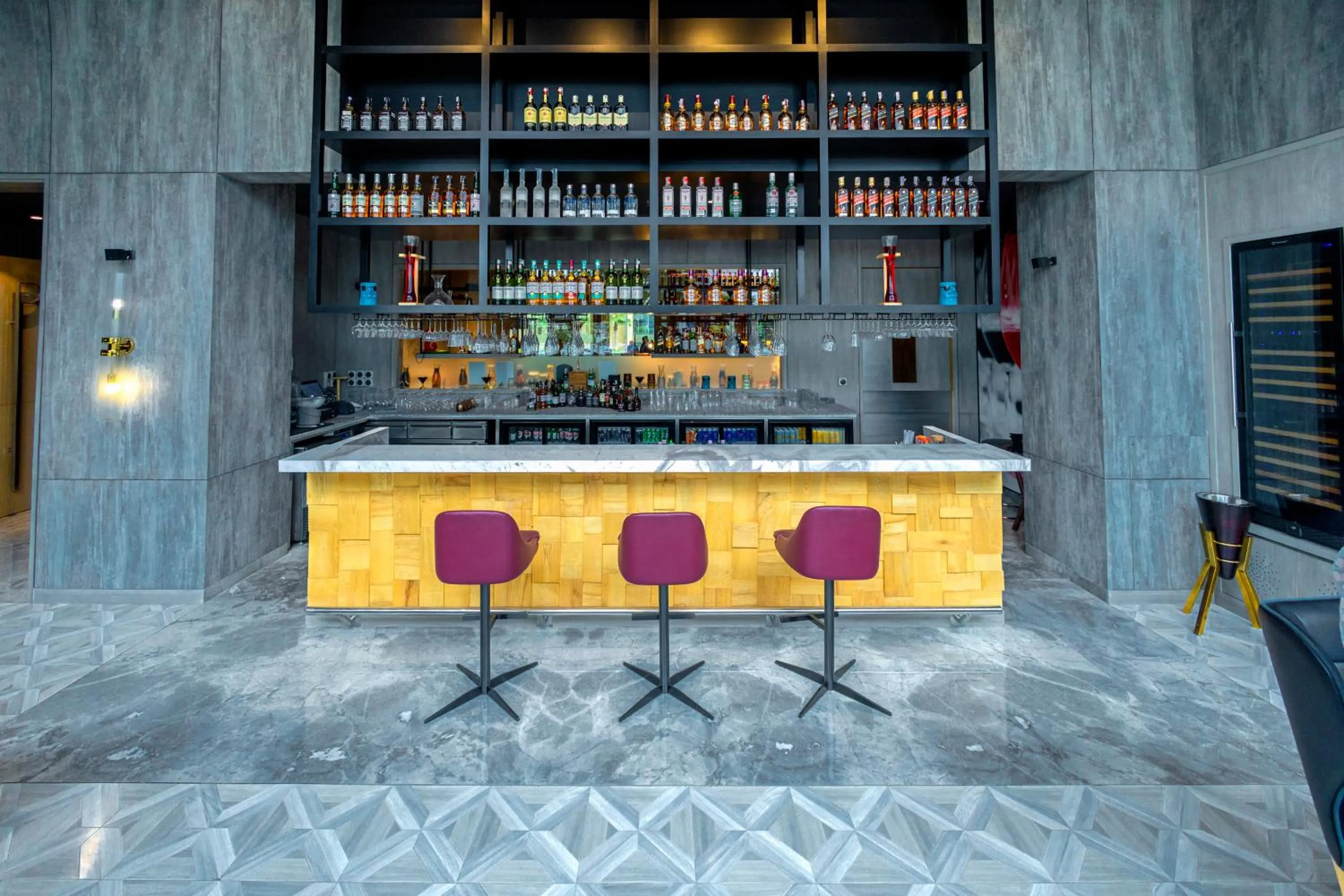 Lounge or bar in Radisson RED Chandigarh Mohali