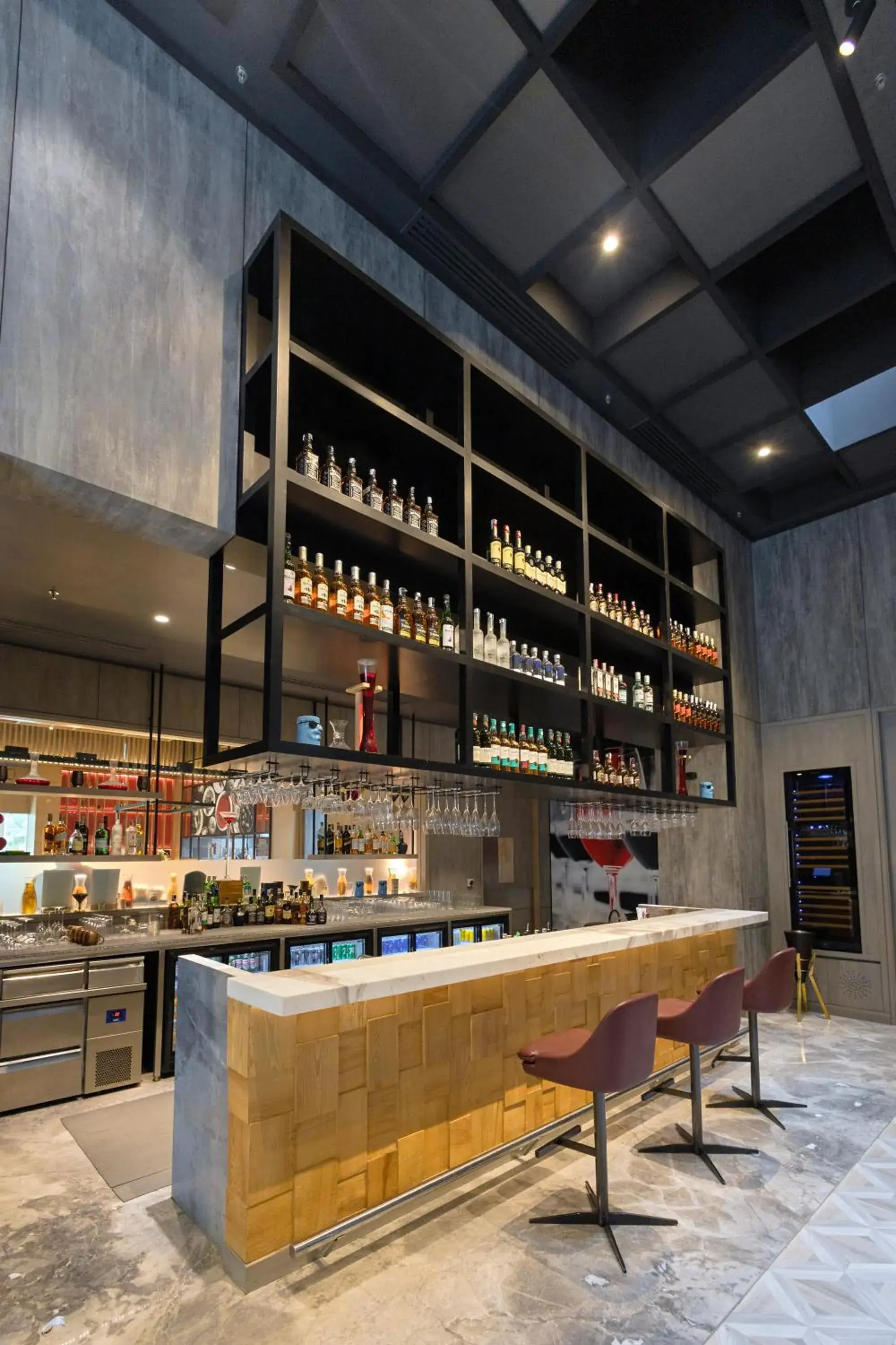 Lounge or bar in Radisson RED Chandigarh Mohali Lounge or bar in Radisson RED Chandigarh Mohali