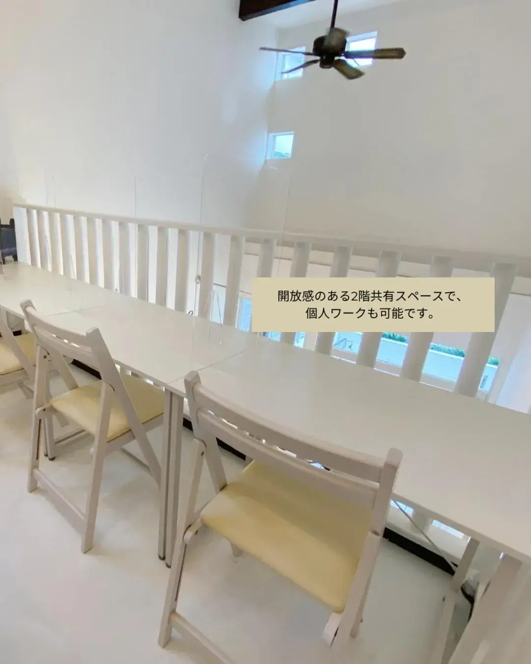 Property building in En- Hostel & Café bar Property building in En- Hostel & Café bar