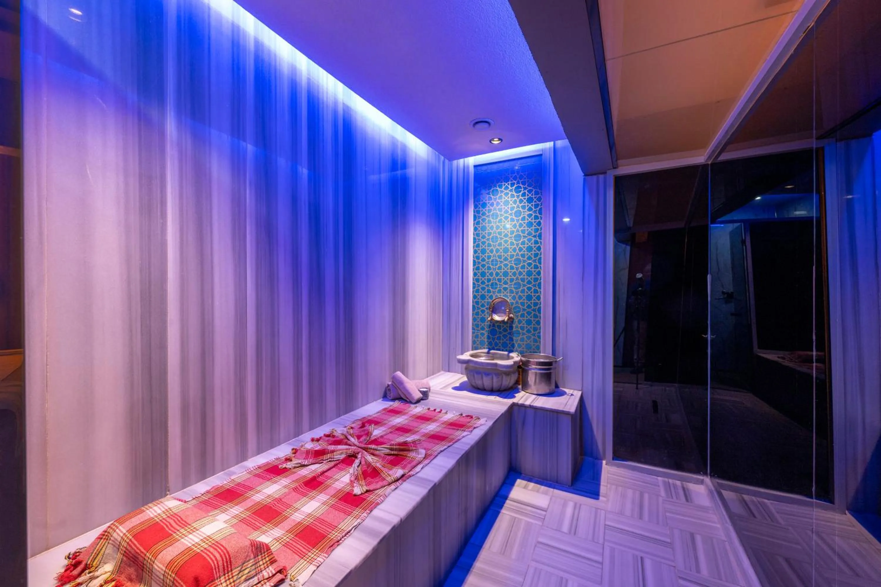 Public Bath, Bed in Litros Hotel & Spa