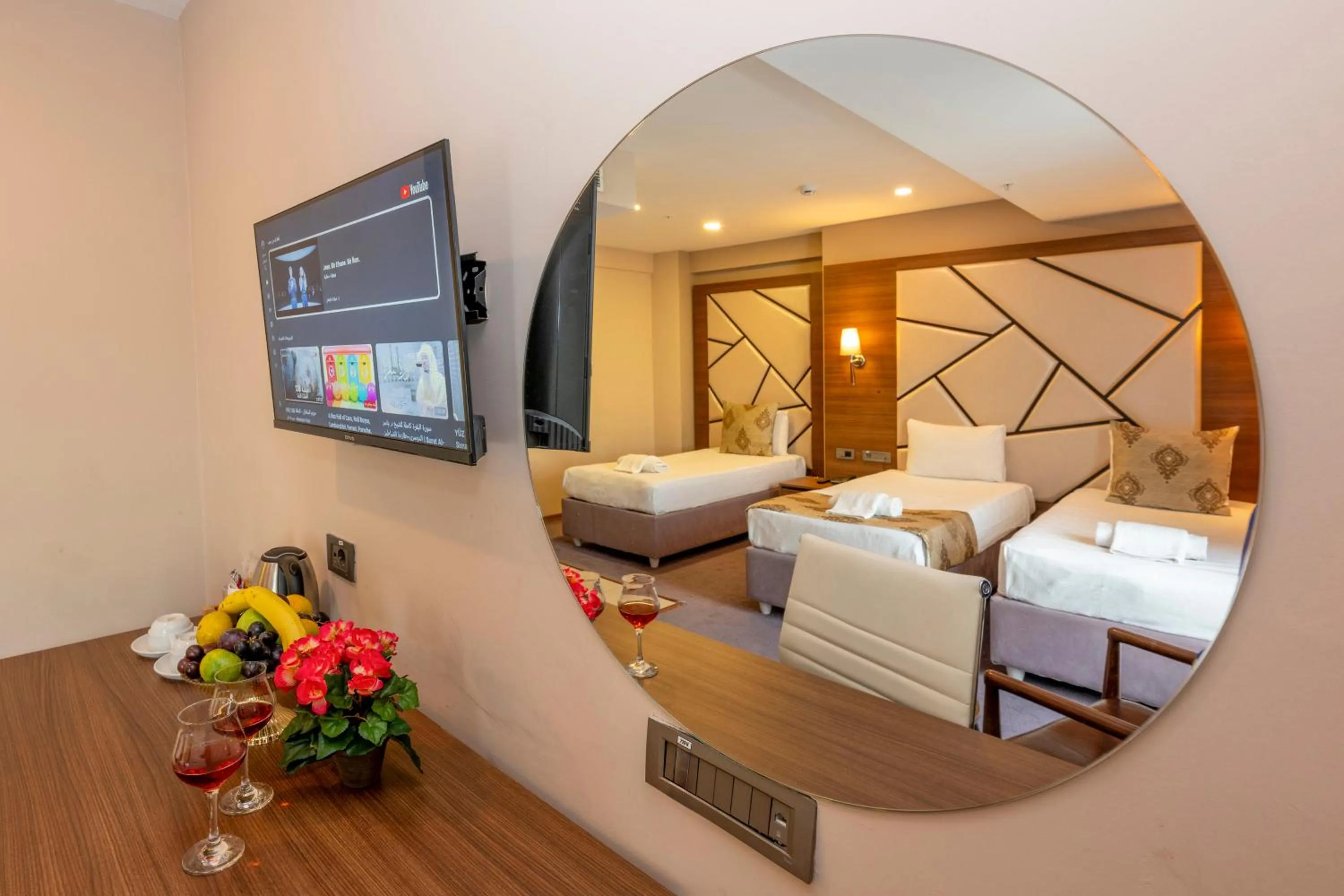 Bed in Litros Hotel & Spa