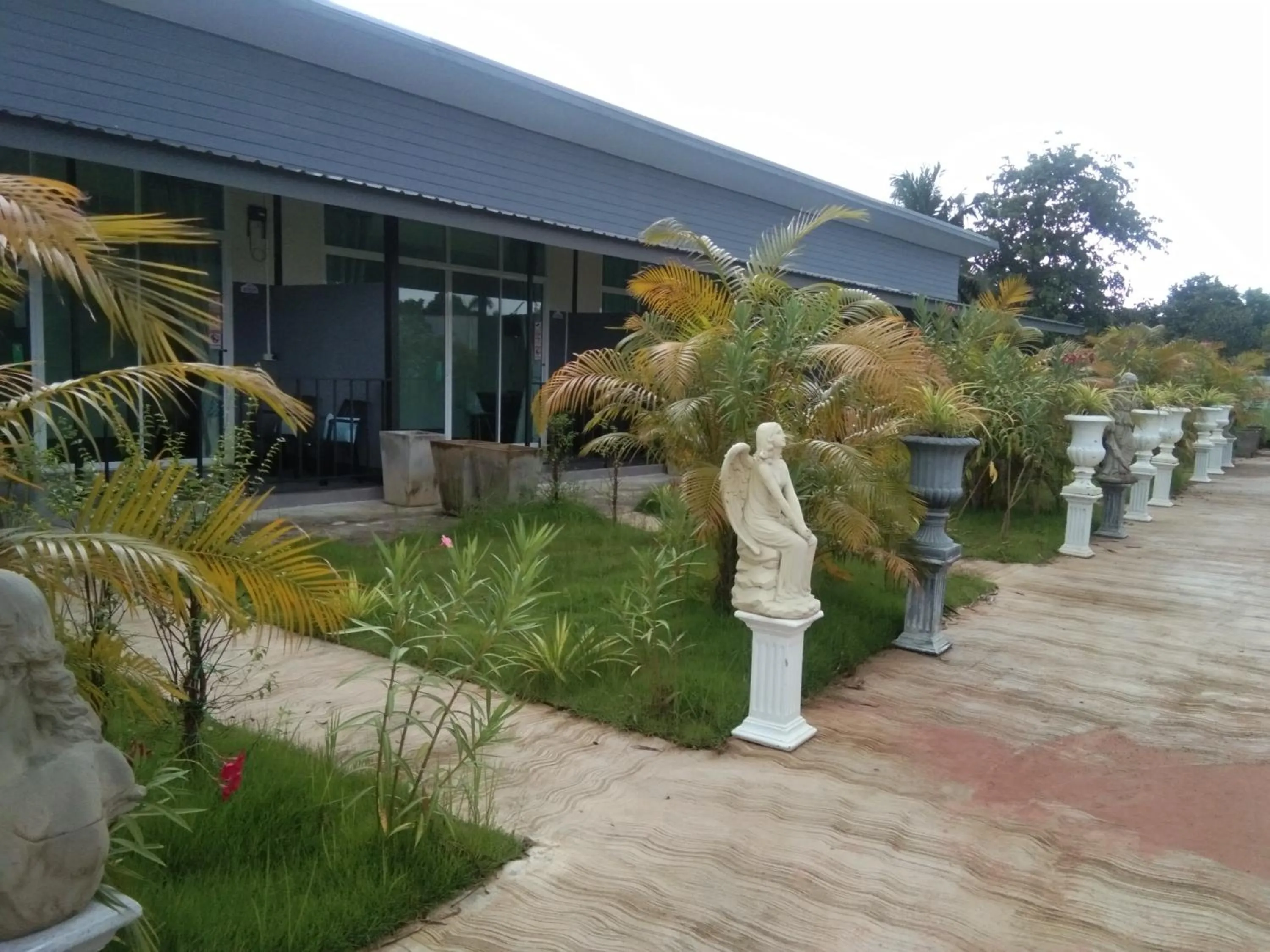 Garden in Cessna Park Resort and Hotel