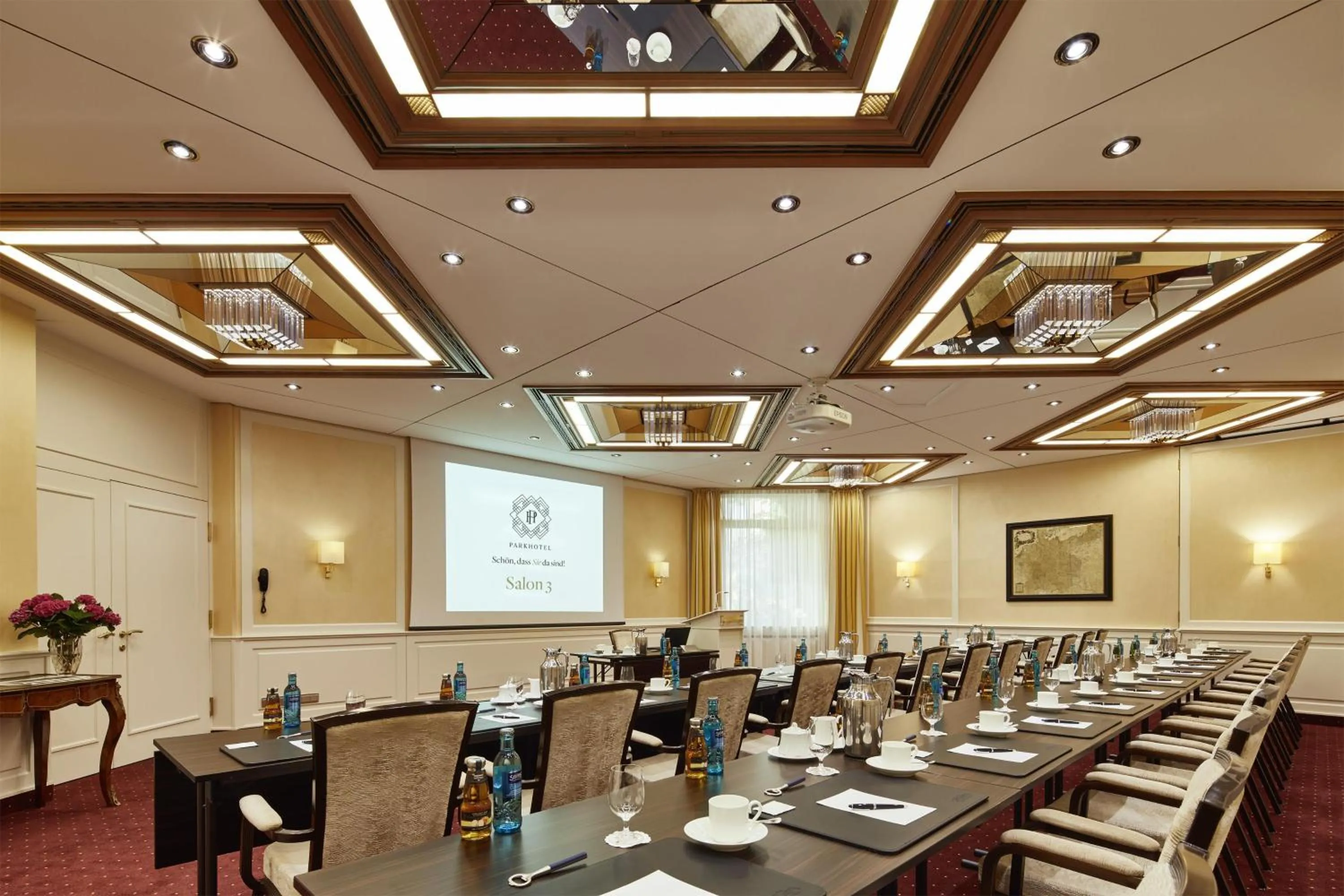 Meeting/conference room in Parkhotel Gütersloh