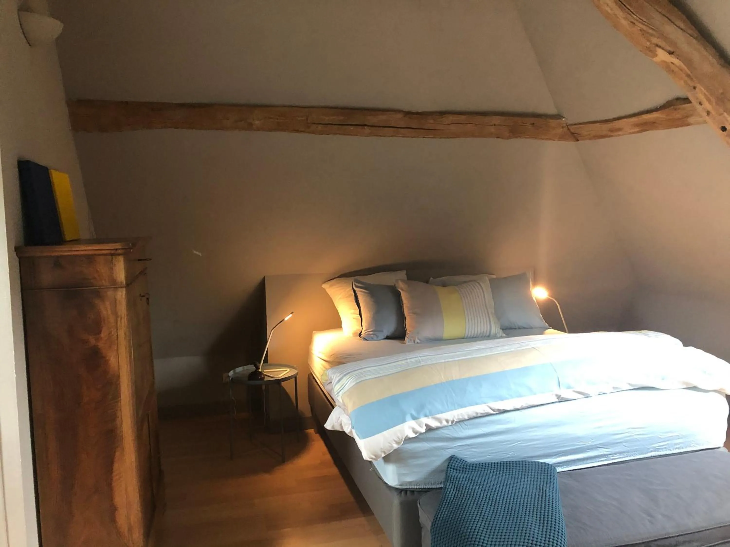 Bedroom, Bed in Le Domaine des Volets bleus