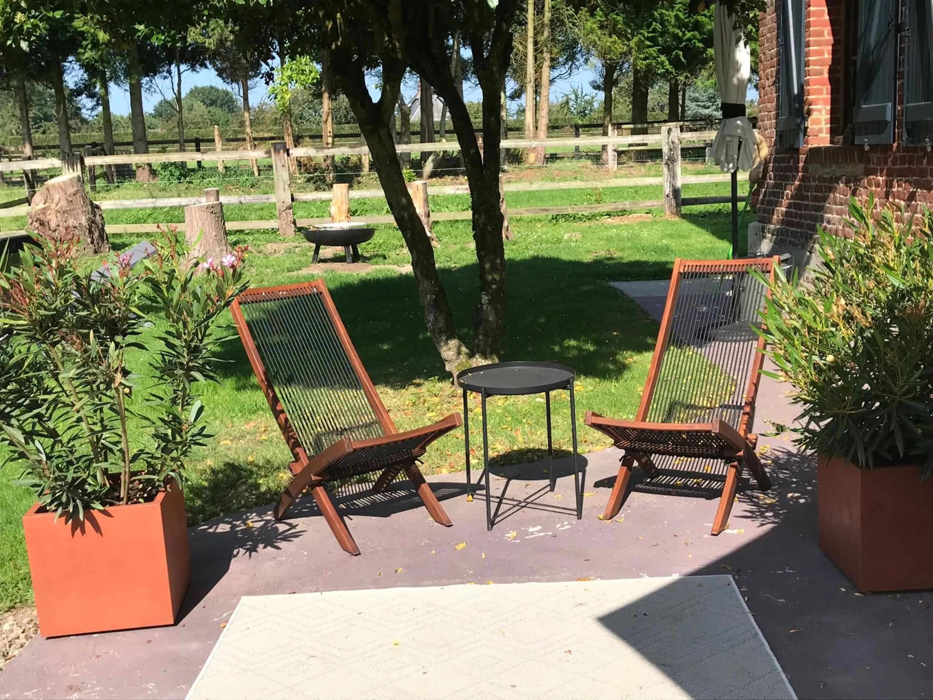 Patio in Le Domaine des Volets bleus