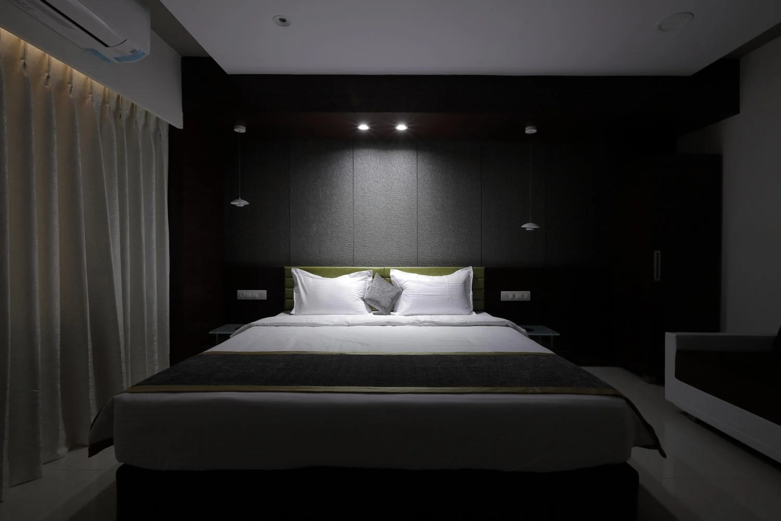 Photo of the whole room, Bed in HOTEL THE LOTUS PARK