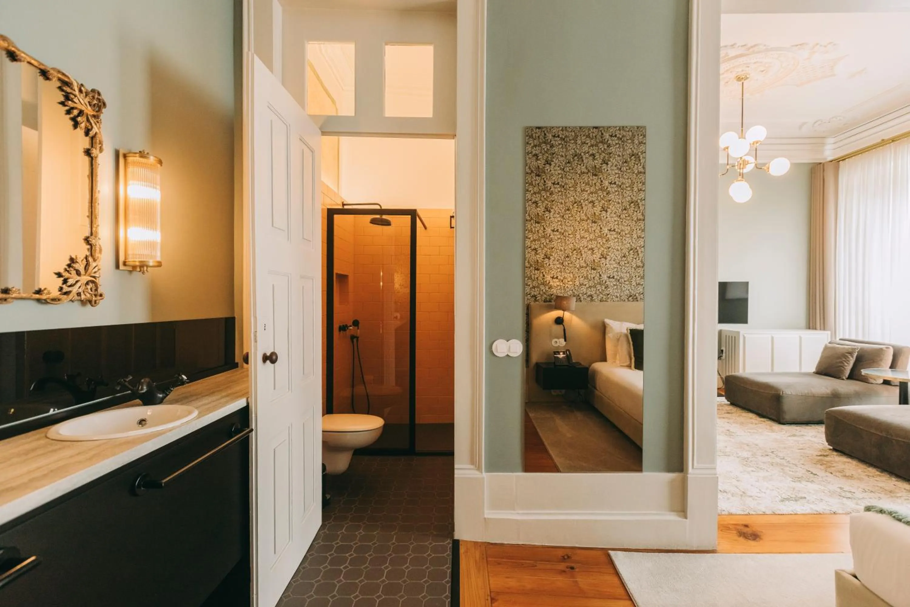 Bathroom in Torel Royal Court