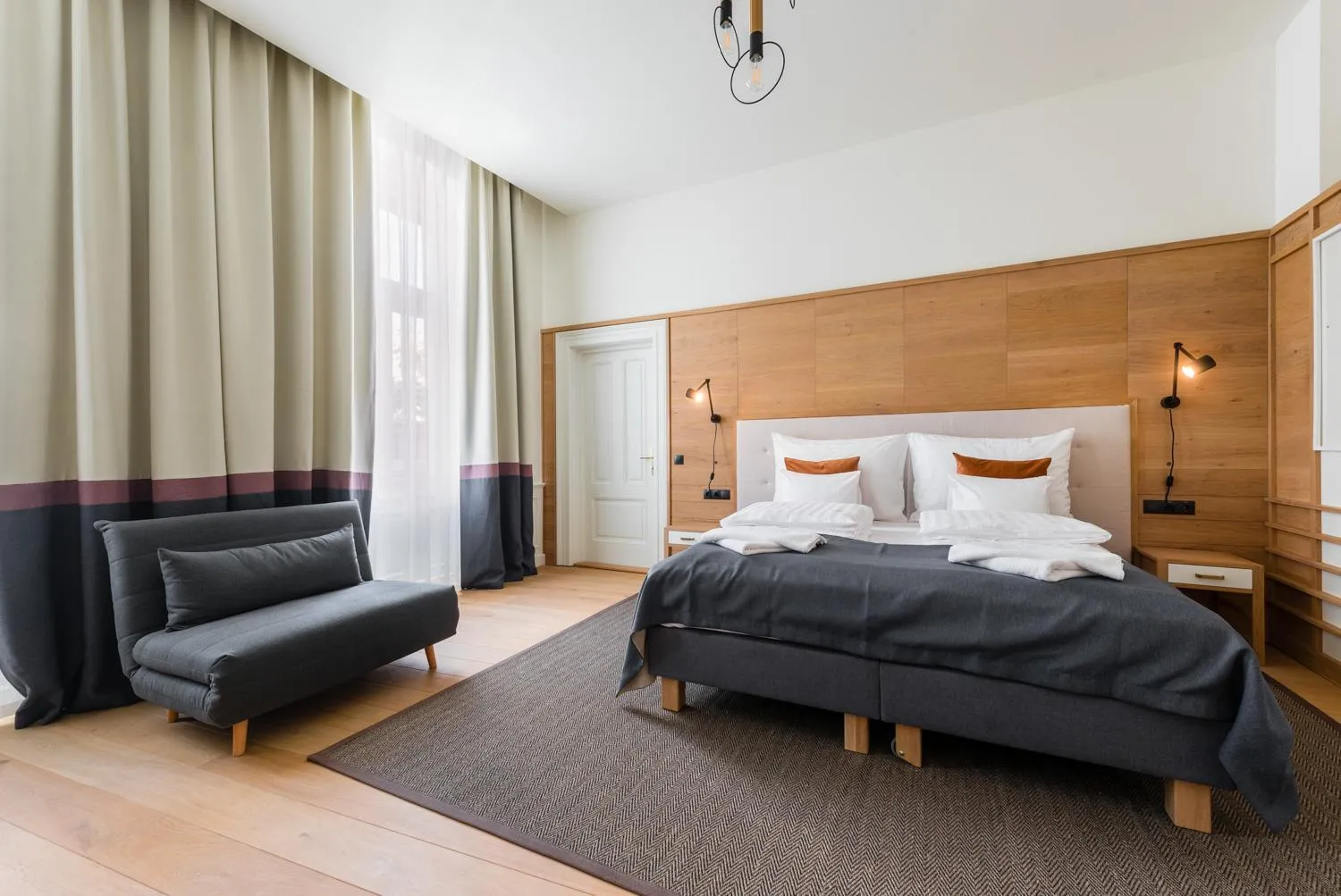 Bed in Isabella Boutique Hotel