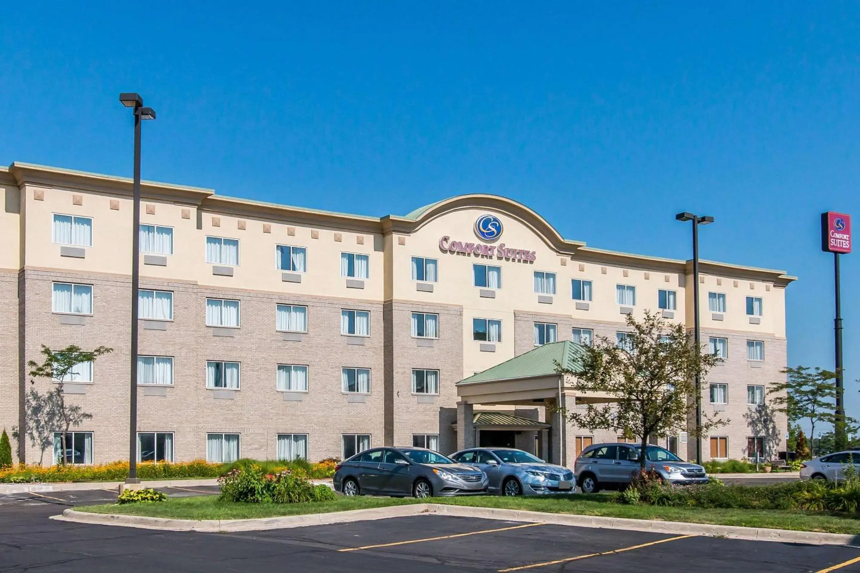 Property building in Comfort Suites Wixom - Novi Property building in Comfort Suites Wixom - Novi