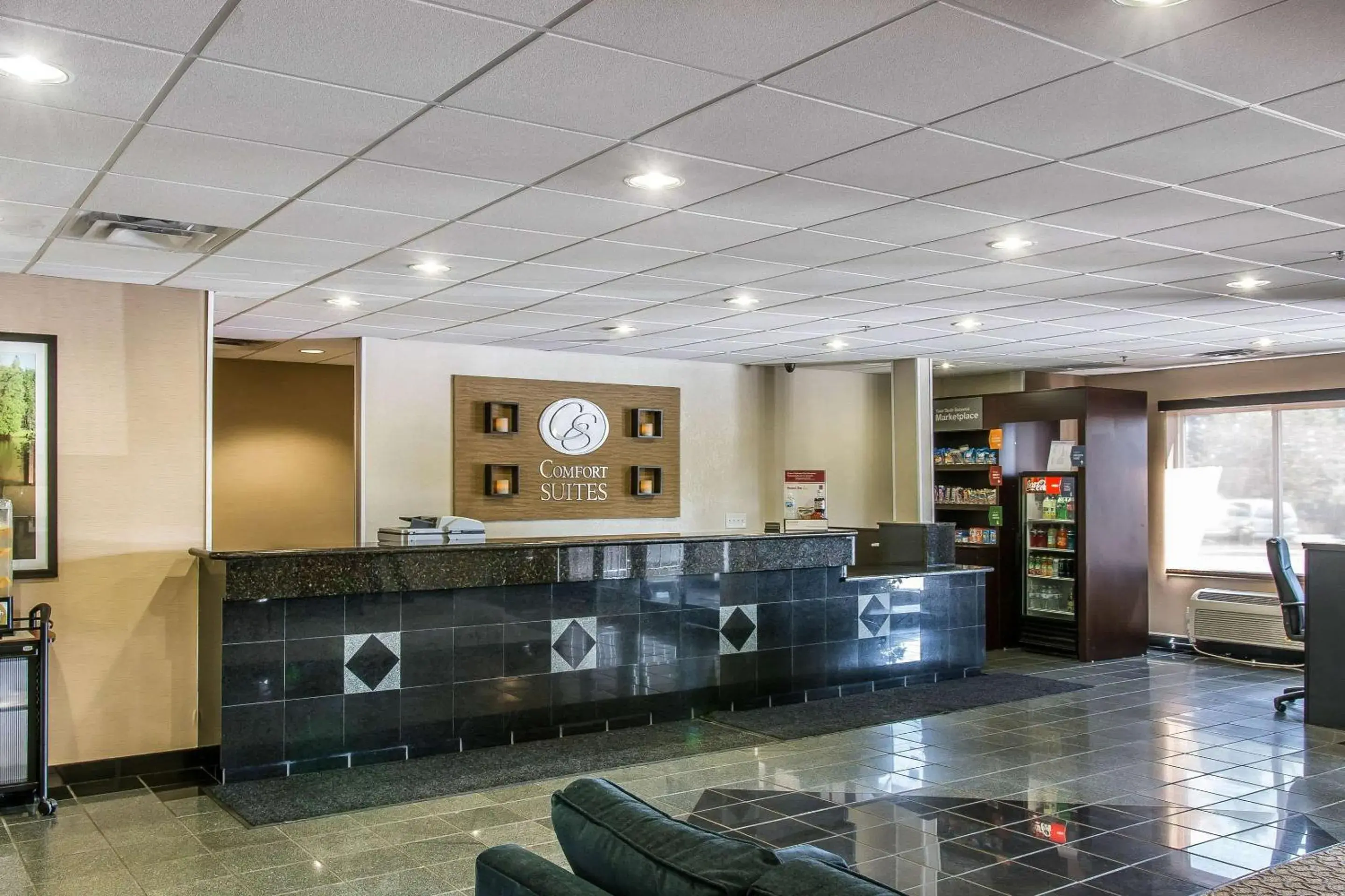 Lobby or reception in Comfort Suites Wixom - Novi Lobby or reception in Comfort Suites Wixom - Novi