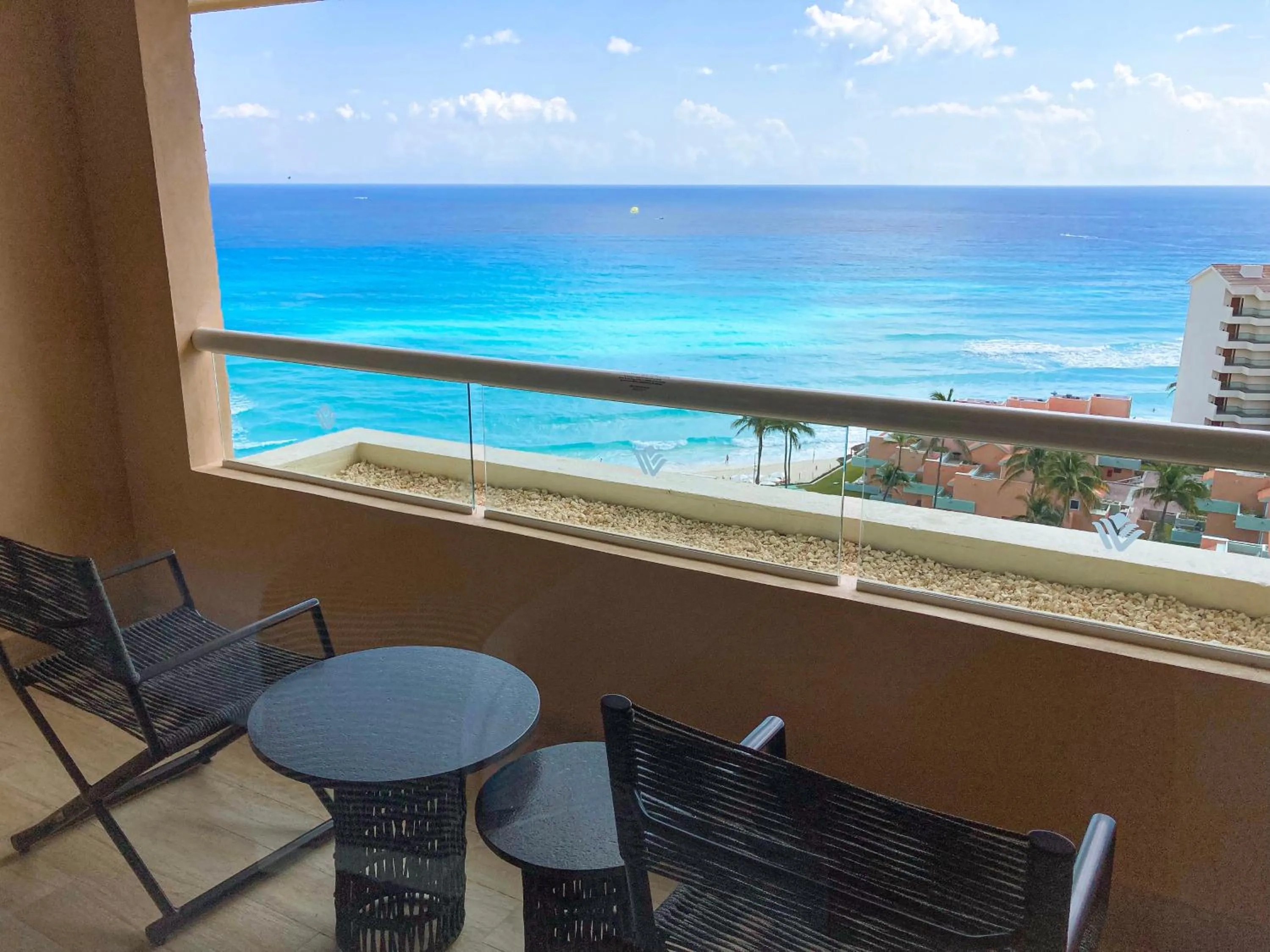 Balcony/Terrace in Wyndham Grand Cancun All Inclusive Resort & Villas