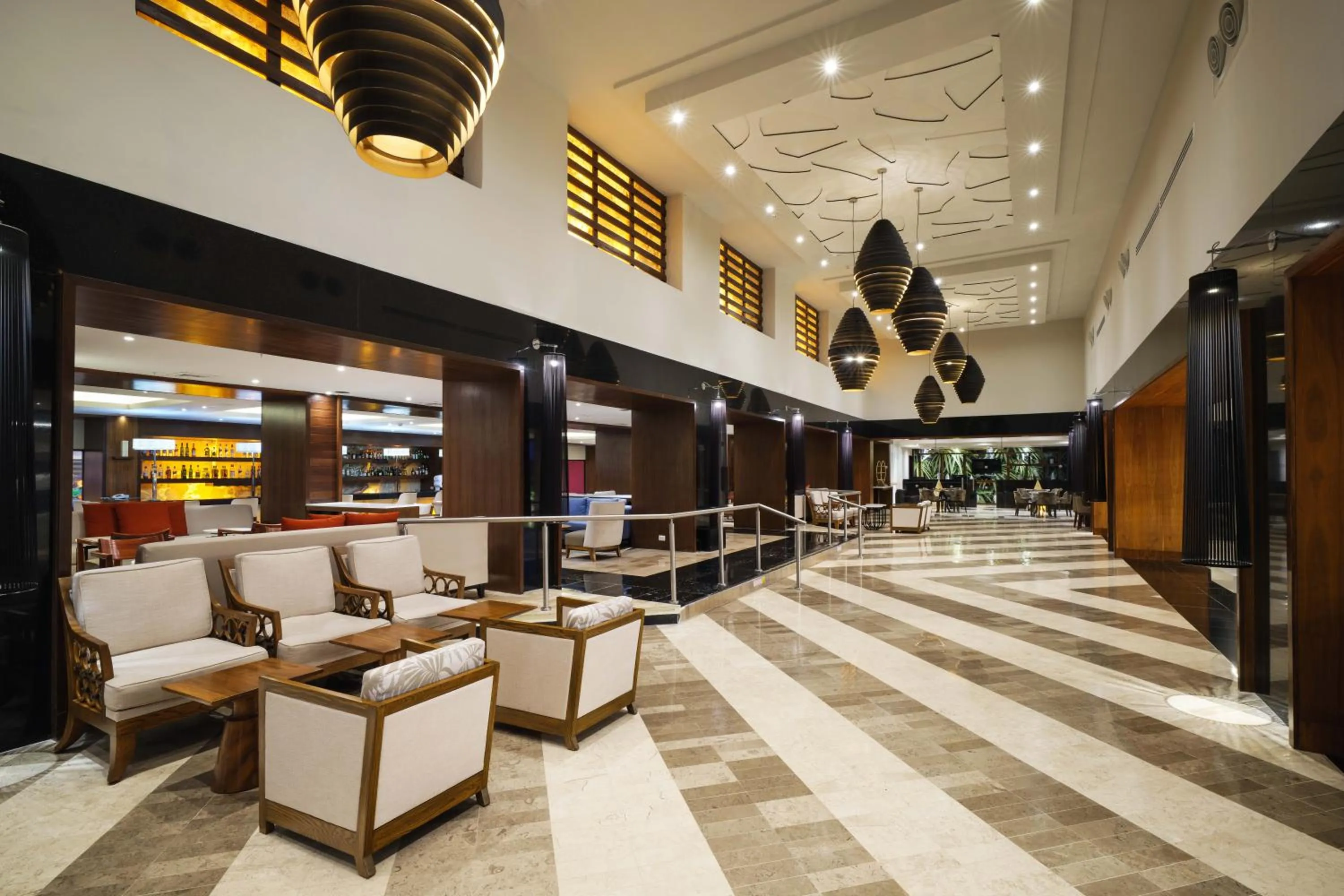 Lobby or reception in Wyndham Grand Cancun All Inclusive Resort & Villas