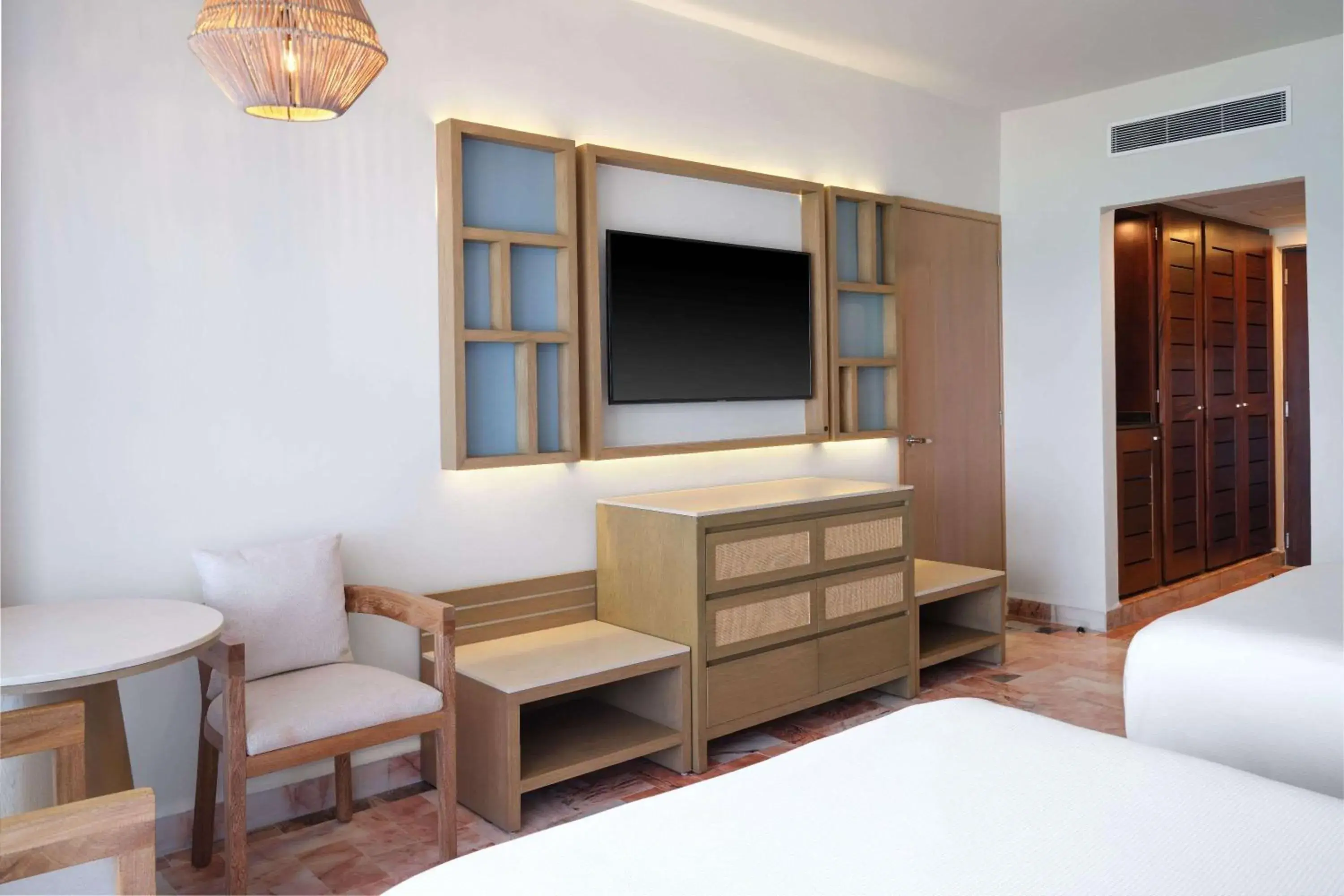 Photo of the whole room, Bed in Wyndham Grand Cancun All Inclusive Resort & Villas Photo of the whole room, Bed in Wyndham Grand Cancun All Inclusive Resort & Villas