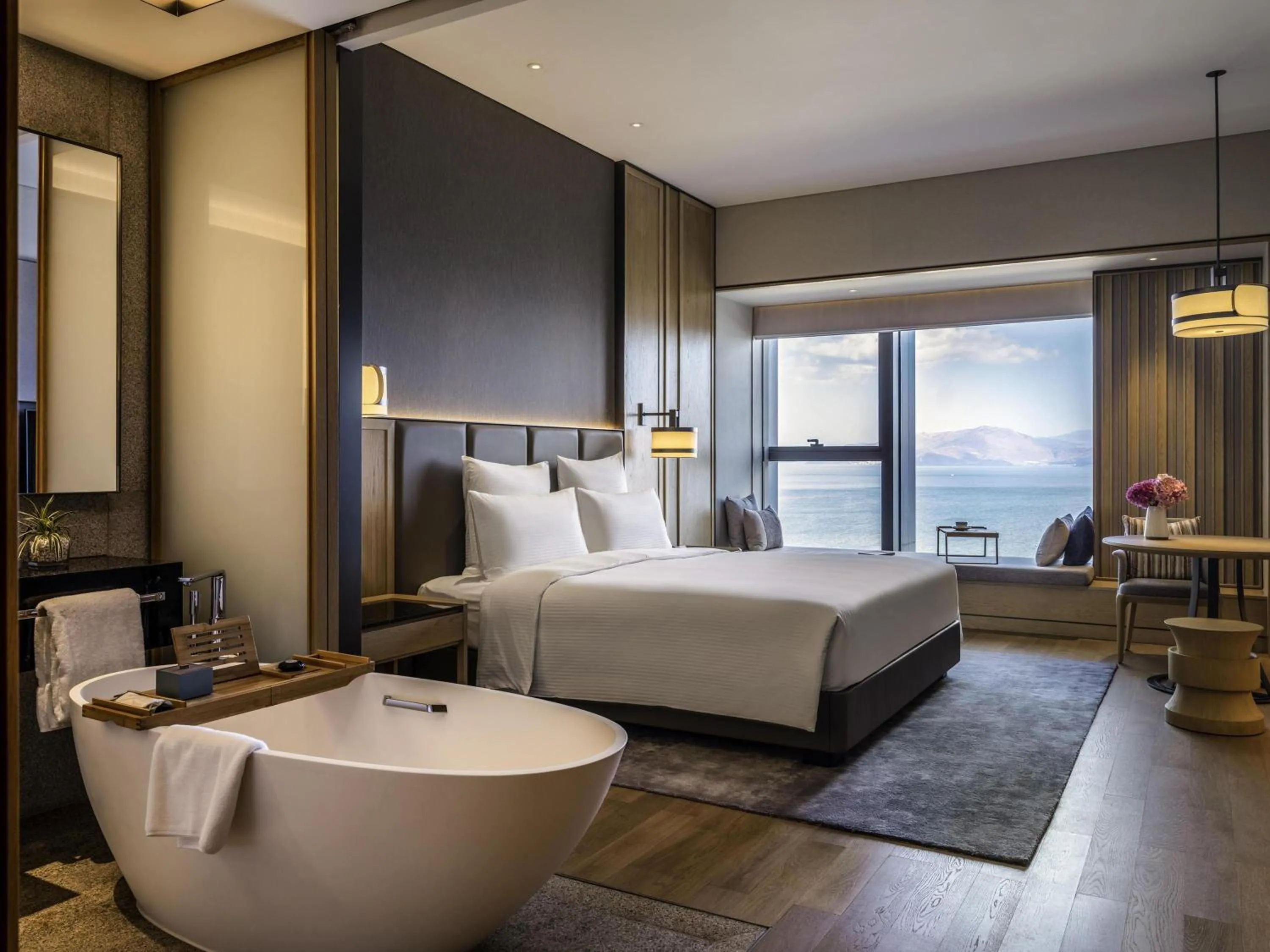 Bedroom, Bed in Pullman Dali