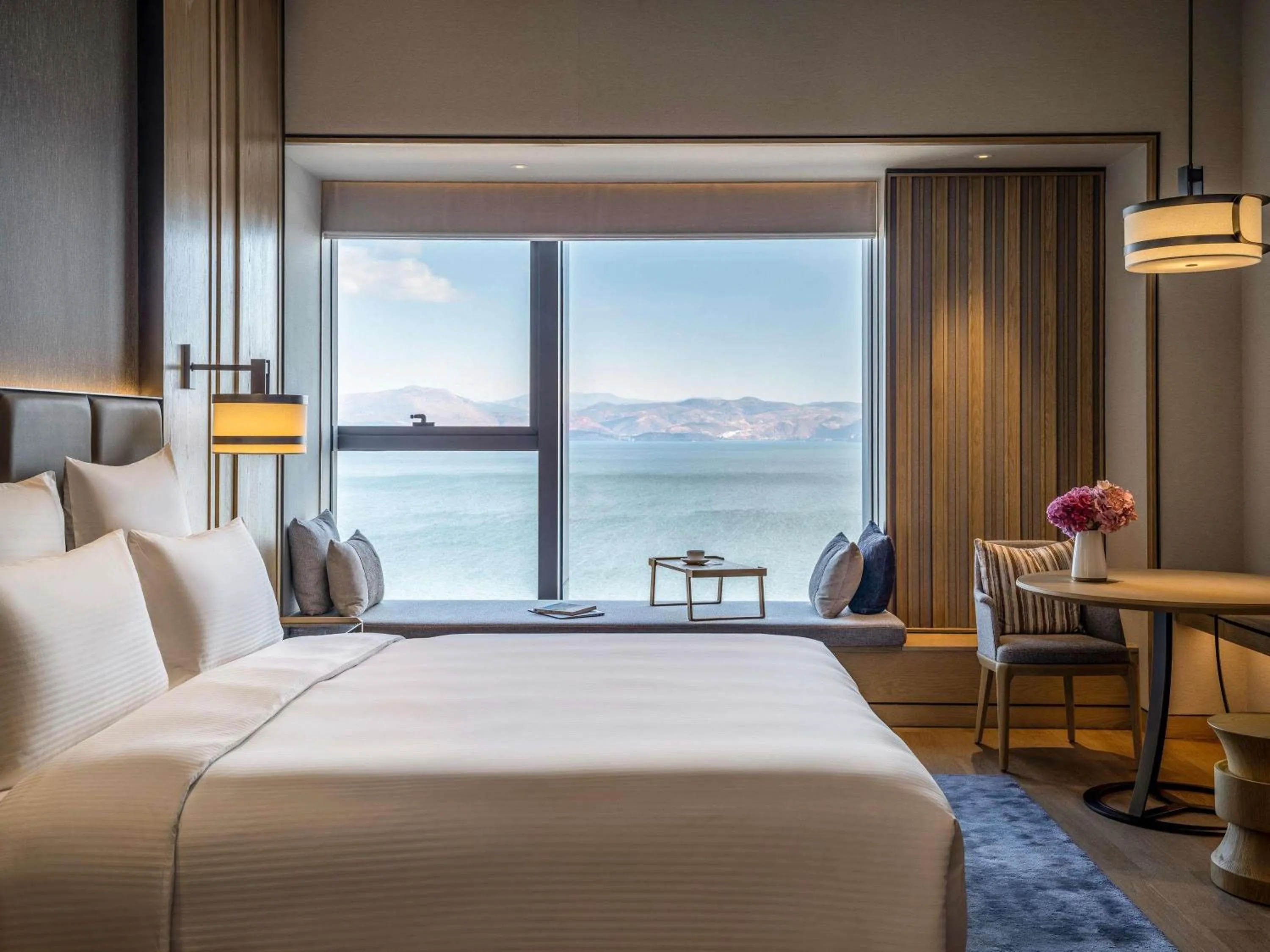 Bedroom, Bed in Pullman Dali