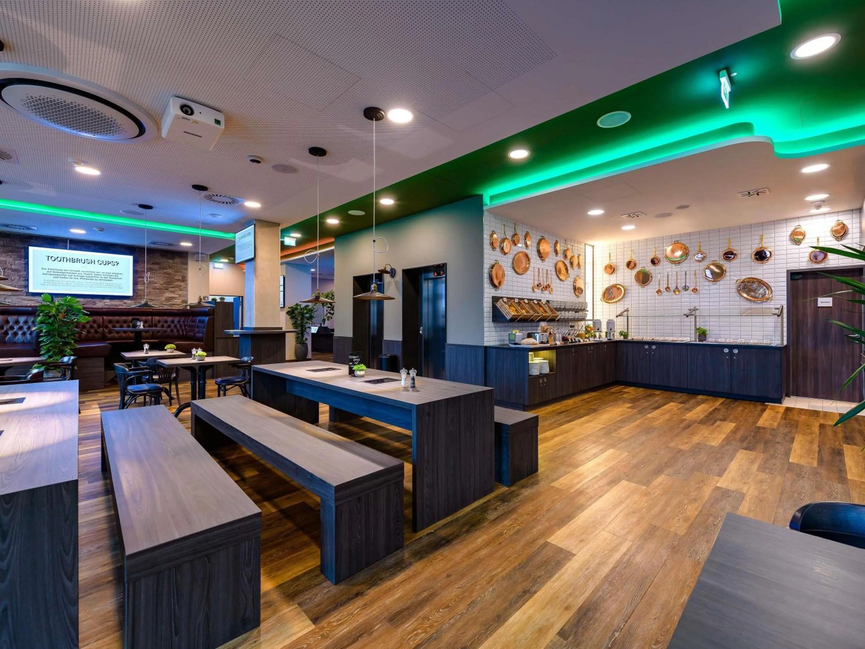 Breakfast in Aparthotel Adagio Access Kiel City