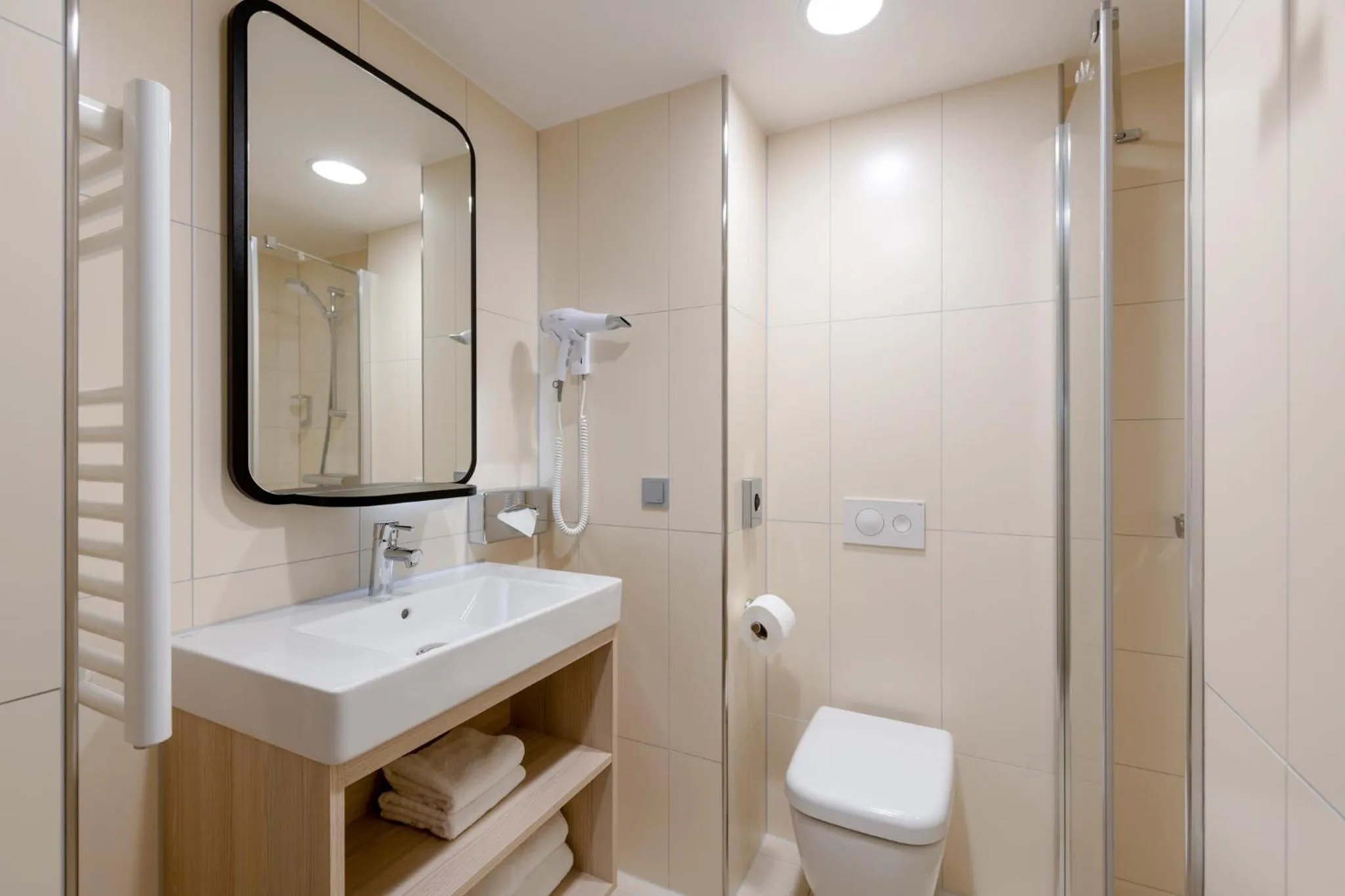 Shower in Aparthotel Adagio Access Kiel City