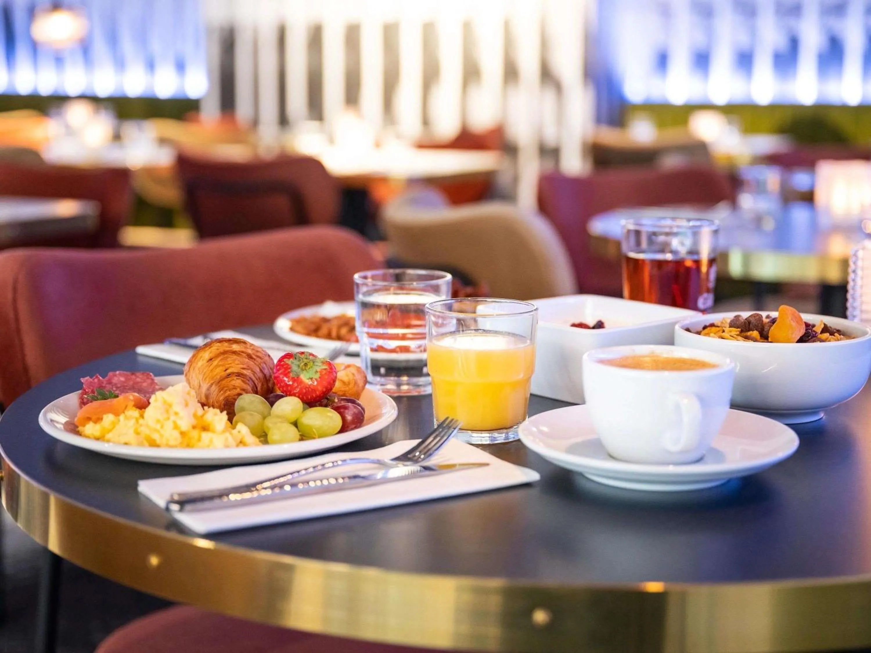 Breakfast in Tribe Amsterdam City