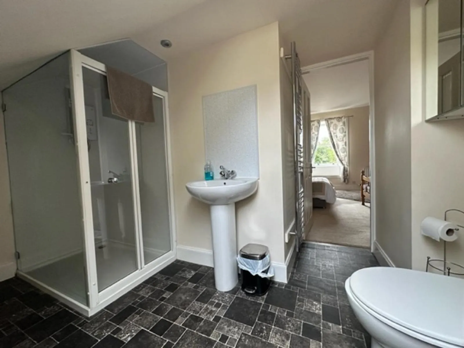 Bathroom in Belton House Holiday Home