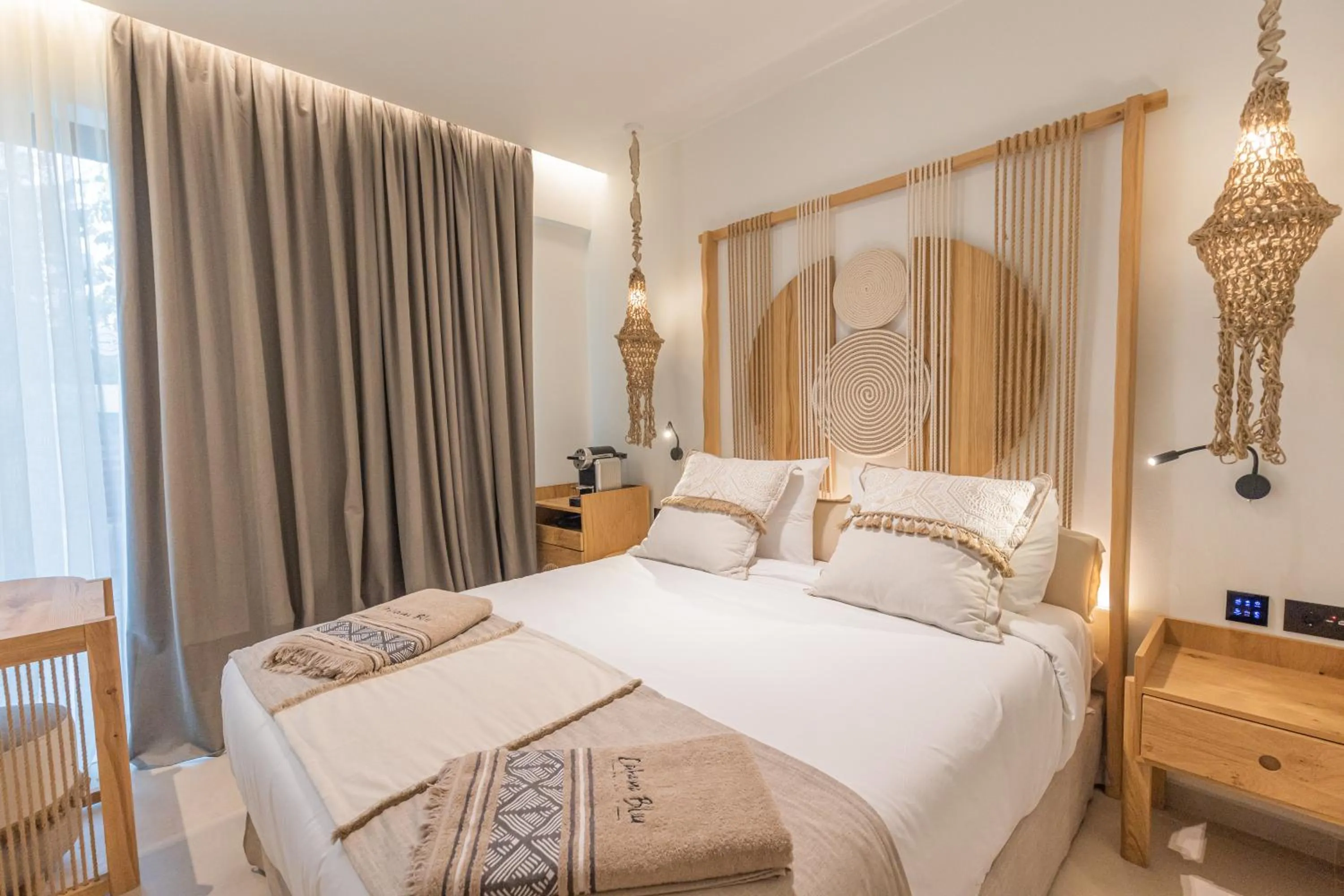 Bed in Cabana Blu Hotel & Suites