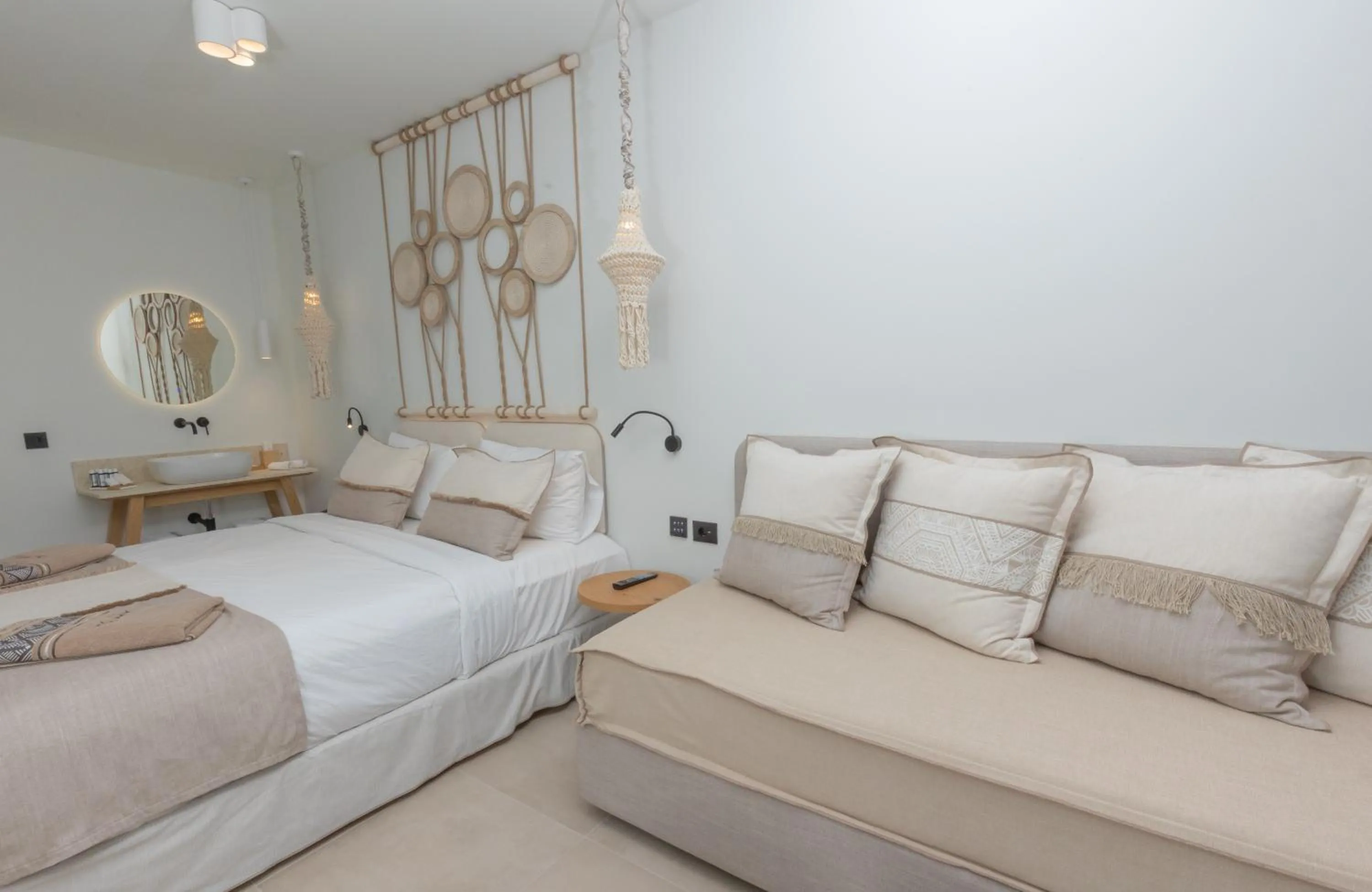 Decorative detail in Cabana Blu Hotel & Suites