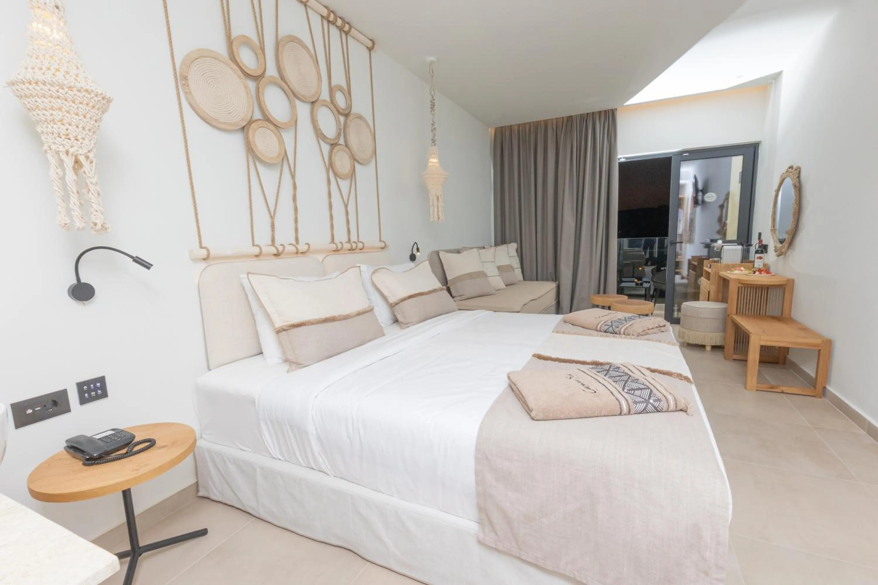 Bed in Cabana Blu Hotel & Suites