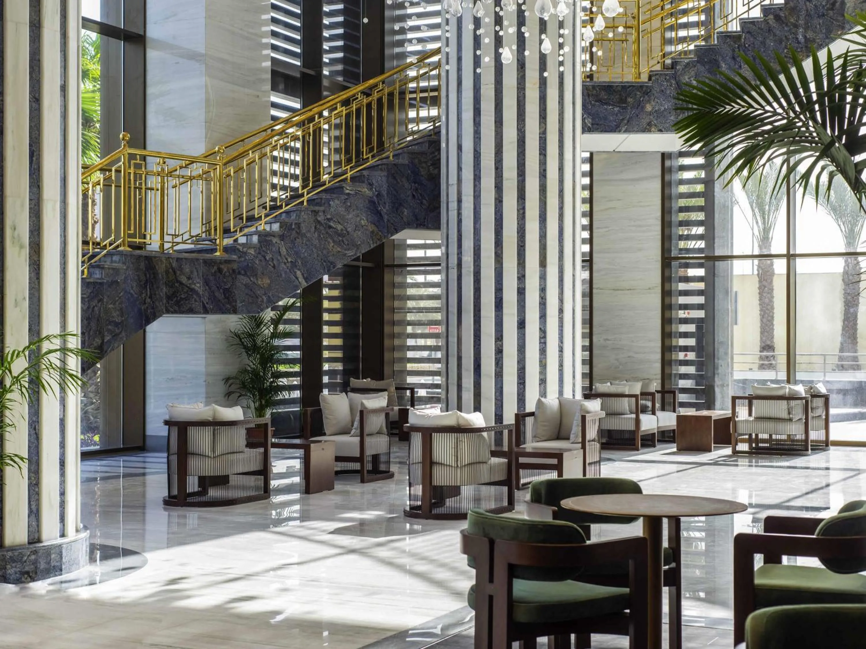 Lounge or bar in Movenpick Hotel and Residences Riyadh