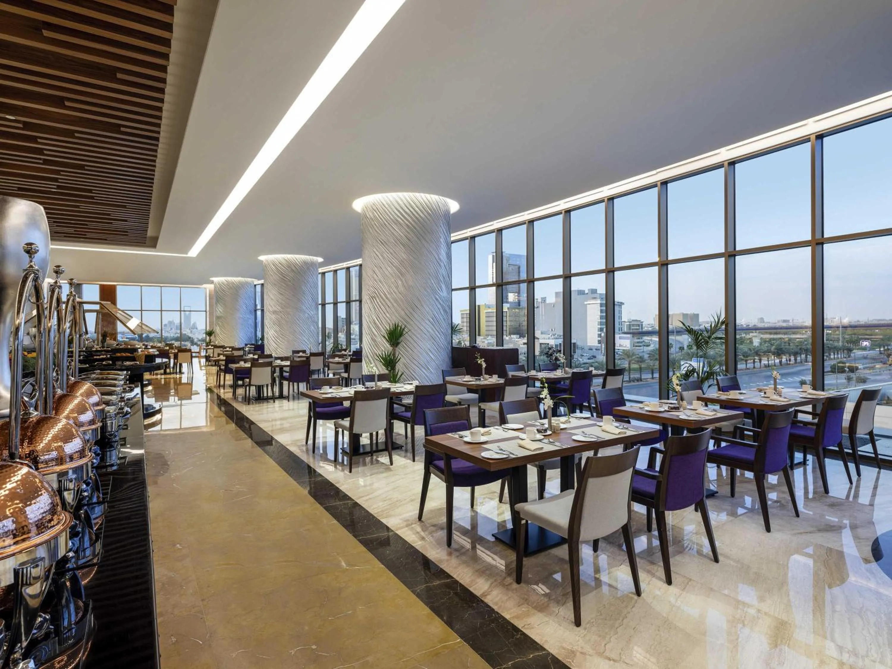 Restaurant/places to eat in Movenpick Hotel and Residences Riyadh