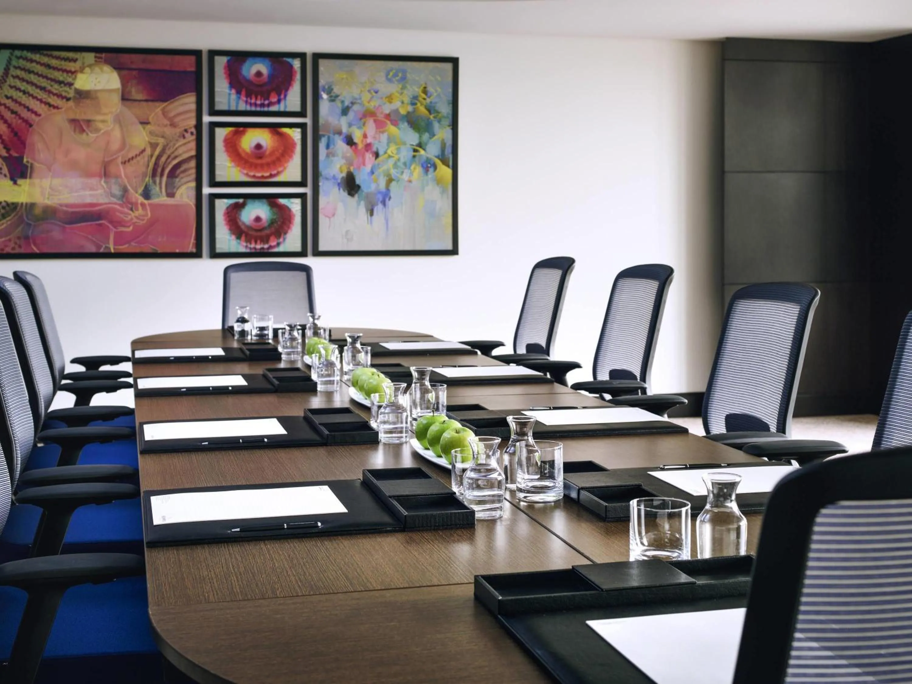 Meeting/conference room in Movenpick Hotel and Residences Riyadh