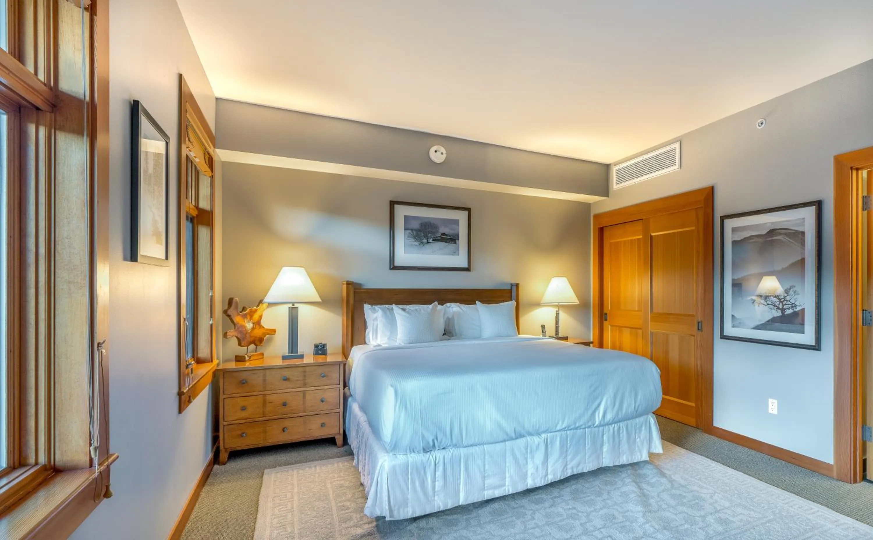 Bedroom in Capitol Peak Lodge, a Destination by Hyatt Residence
