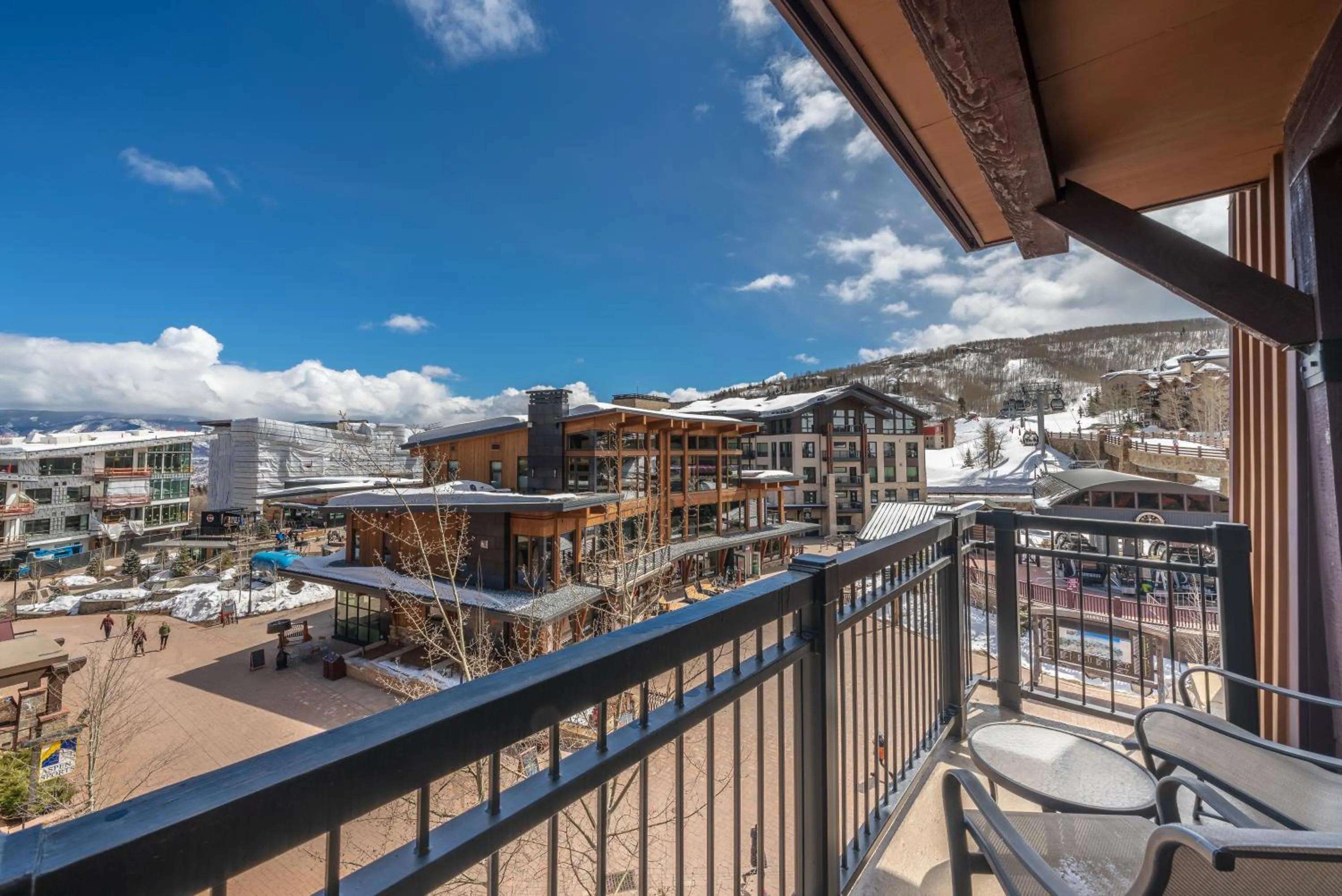 Balcony/Terrace in Capitol Peak Lodge, a Destination by Hyatt Residence