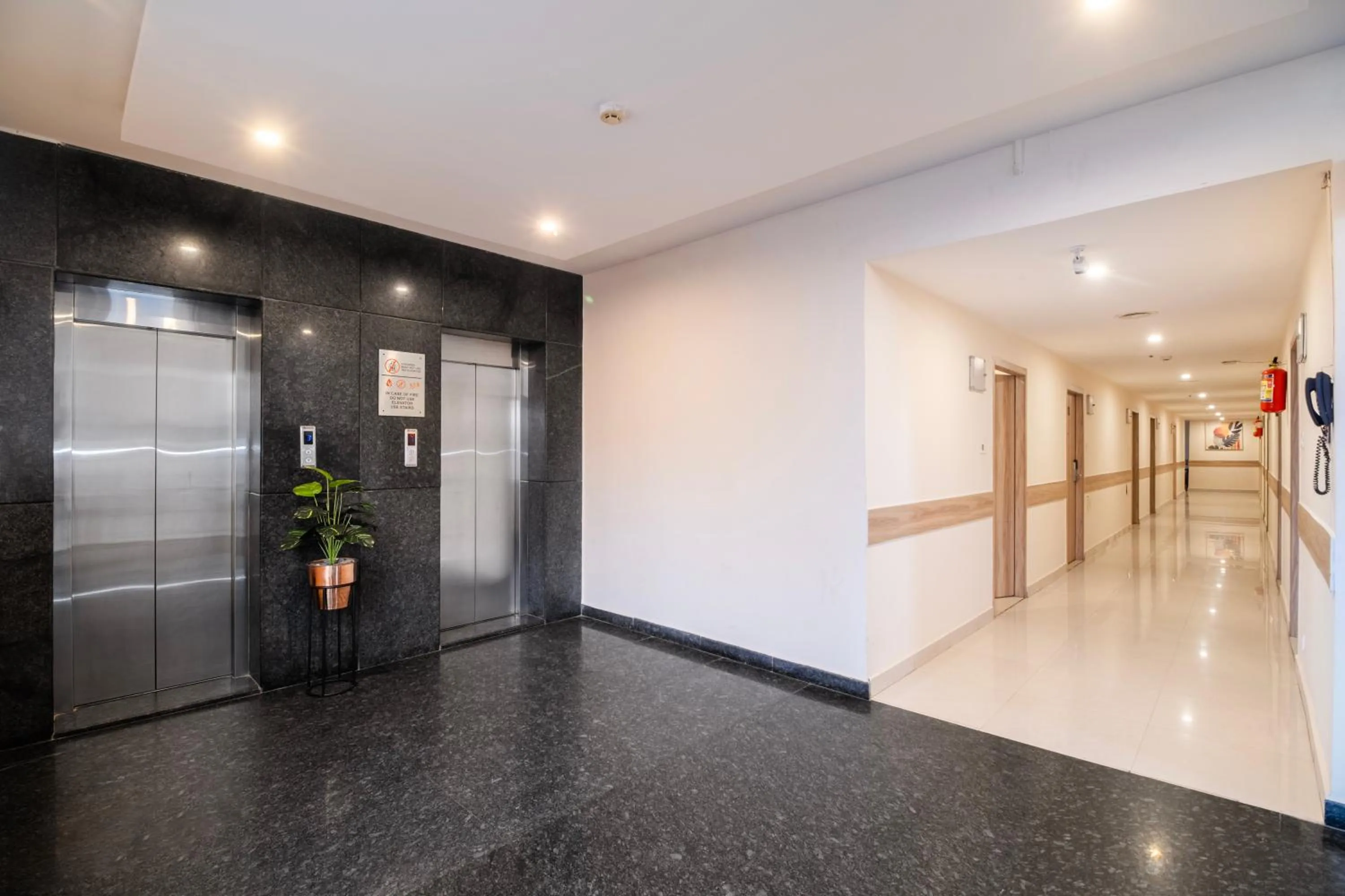 elevator in Hotel Seasons Inn